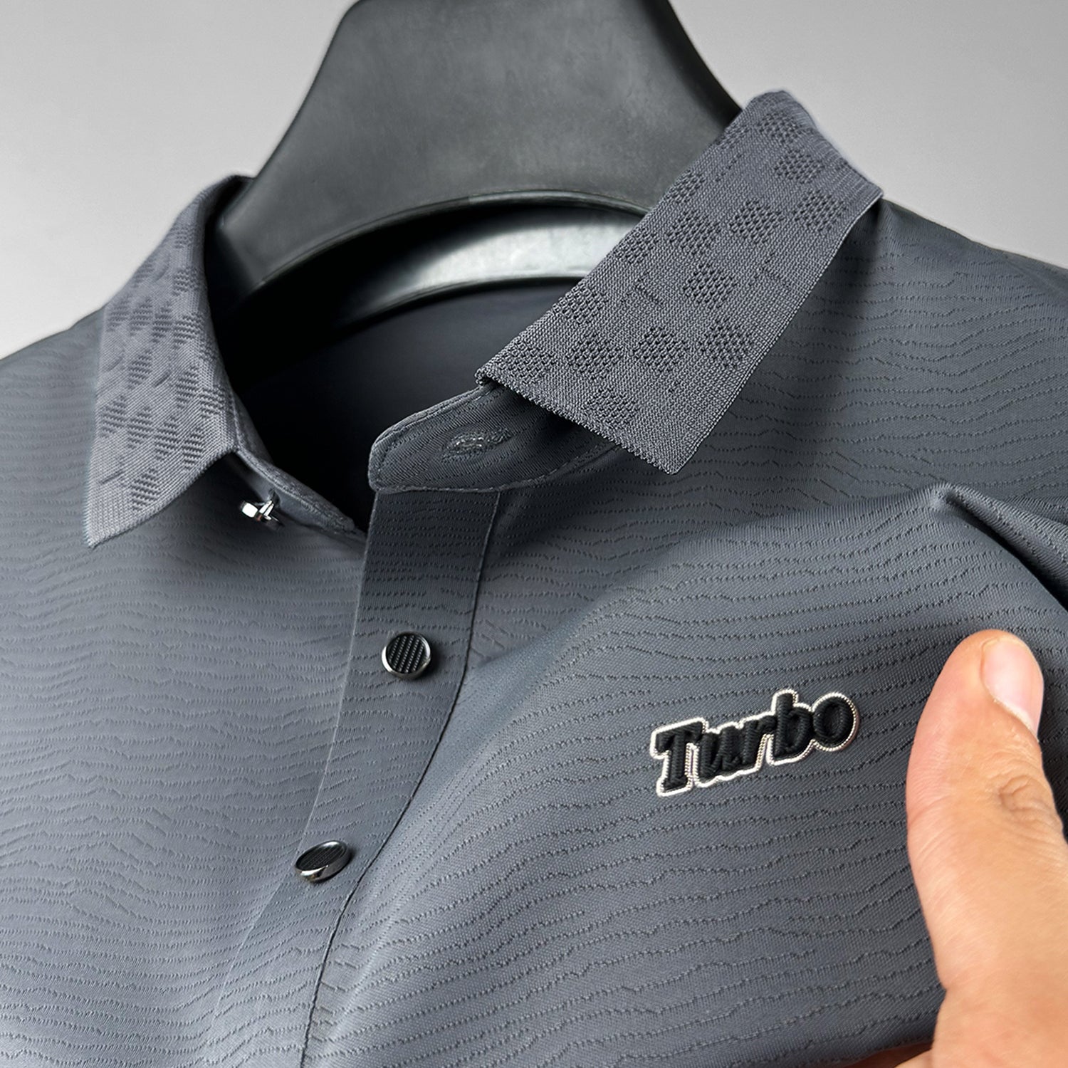 Turbo Luxury Breathable Stitchless Men's Polo Shirt