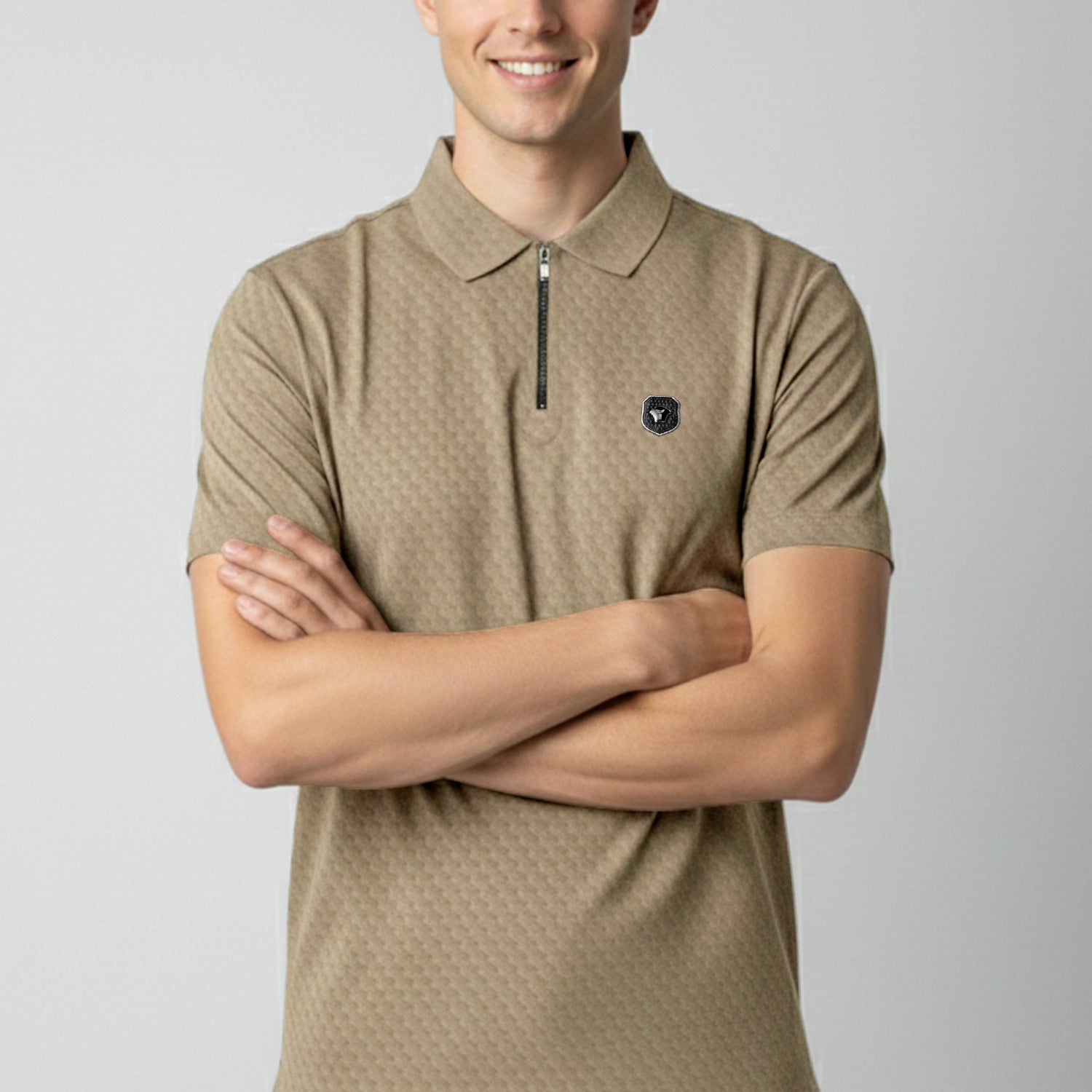 Turbo Tri-Angle Pattern Zip-Collar Men's Polo Shirt