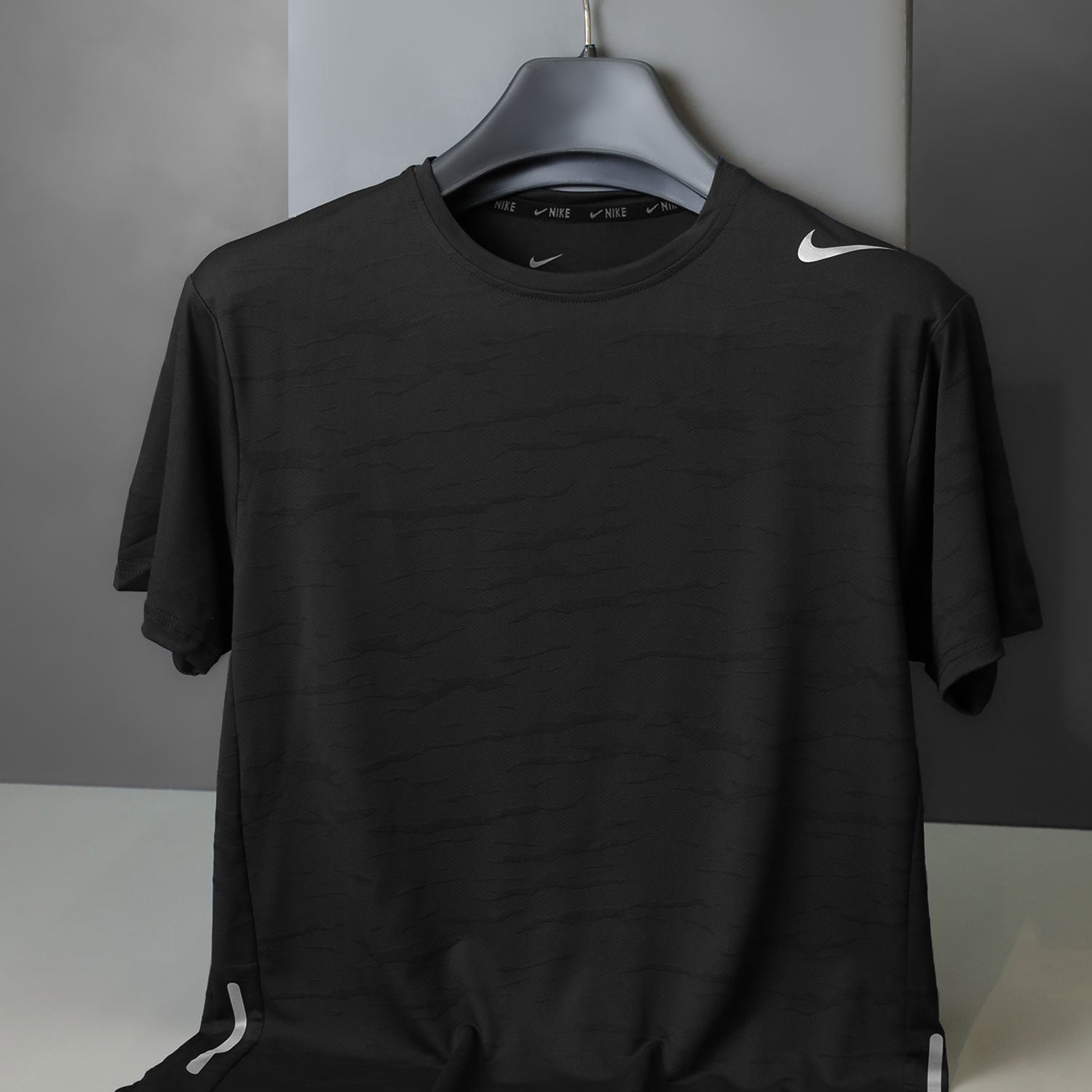 Nke Mler Smoke Textured Training Mesh Dry-Fit Tee