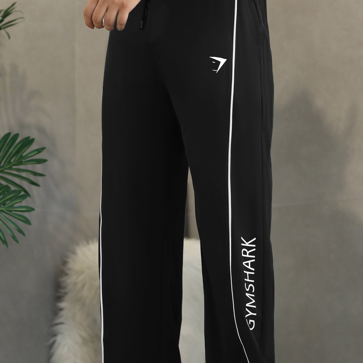 Gym Shrk Contrastline Loose Bottom Trouser