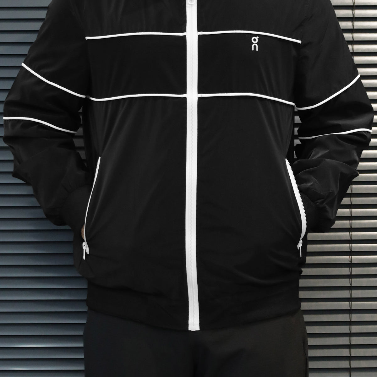 On Clud Performance Volt Imp Men Sports Jacket