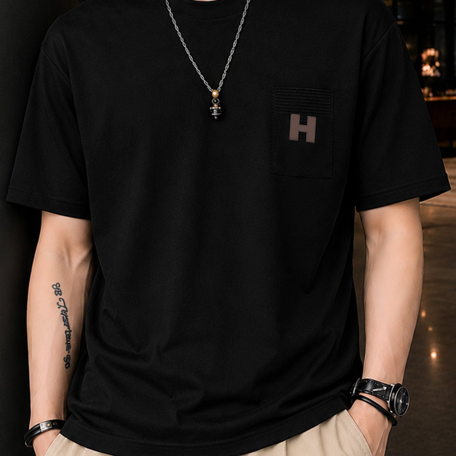 Men's Patch Pocket Design Tee Shirt