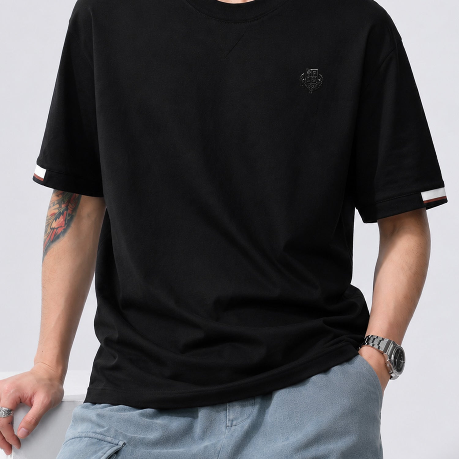 Men's Small Emblem On Chest T-Shirt