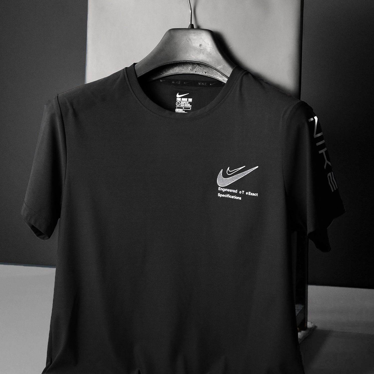 Nke Graphic Icon Athletic Dry-Fit Tee