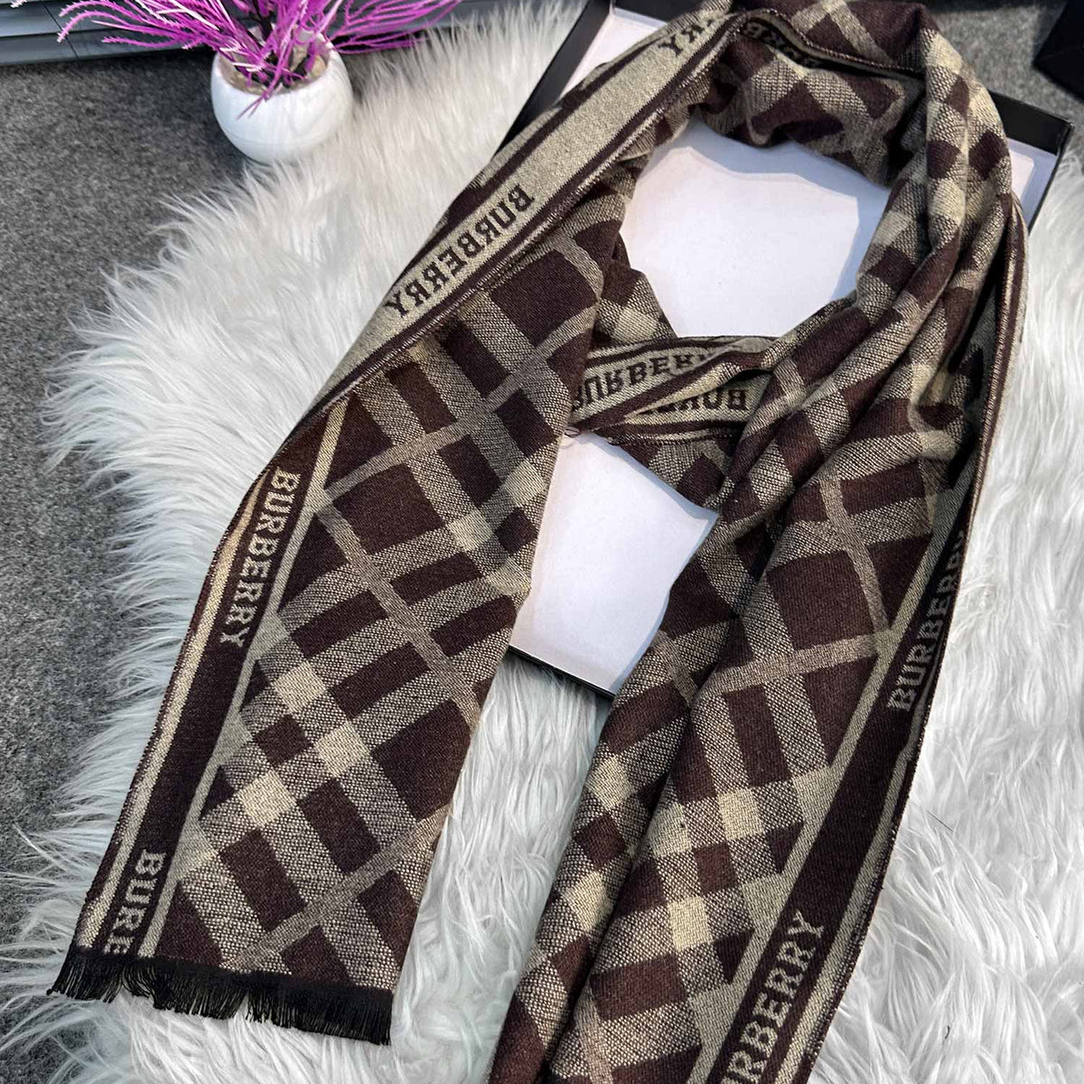 Burbry Double-Faced Imported Men's Wool Muffler
