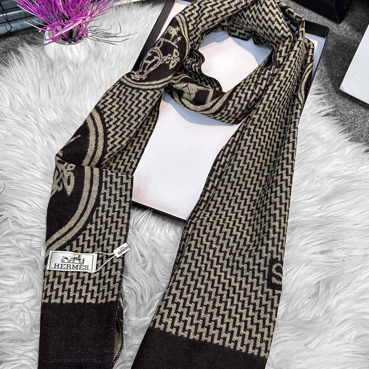 Hrms Chevron Herringbone Pattern Imported Men's Wool Muffler