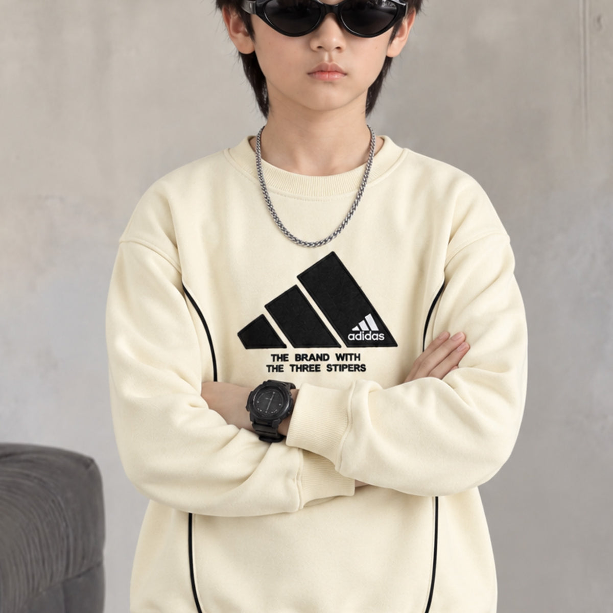 Adds Signature Round Neck Kid's Sweatshirt In Cream
