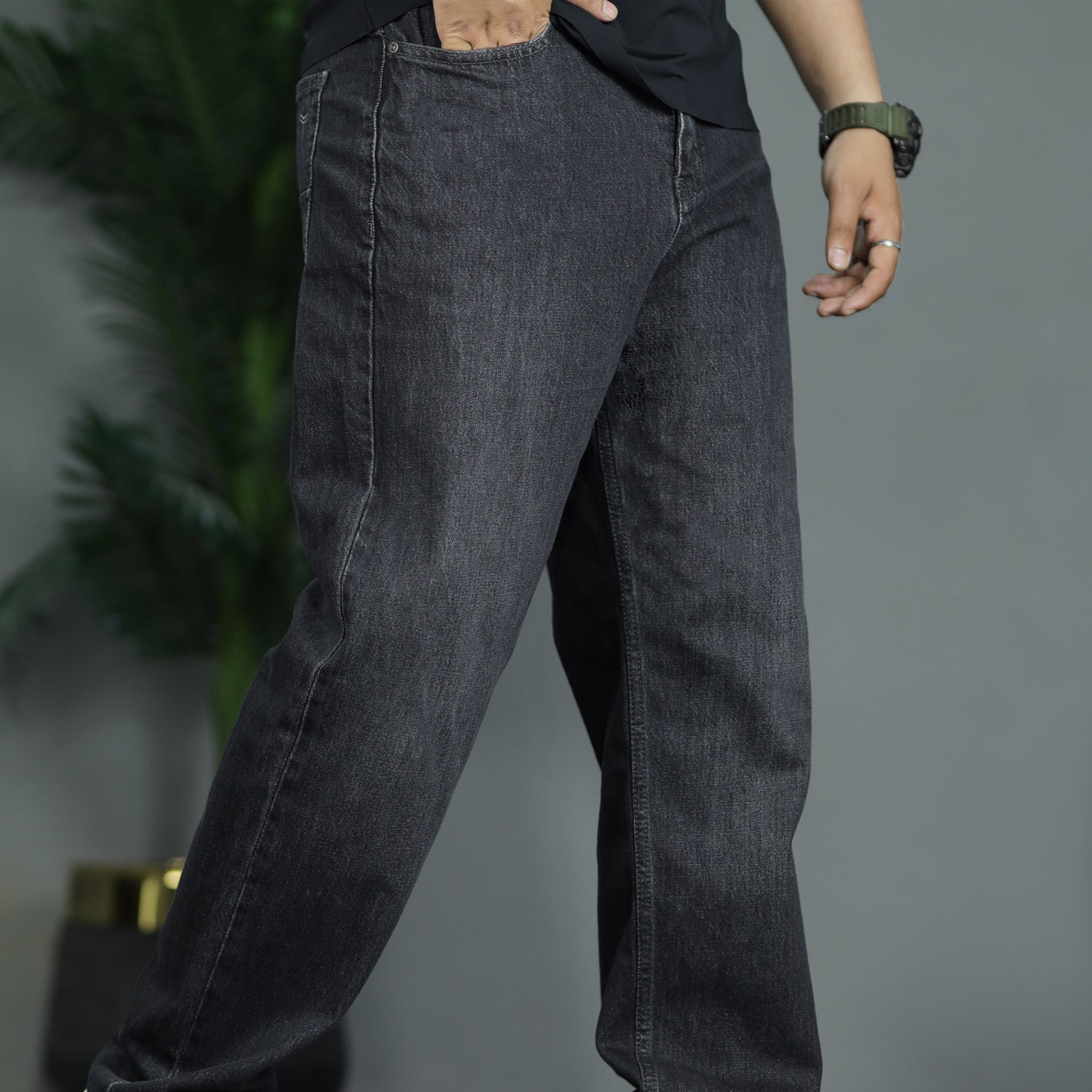 Turbo Signature LifeStyle Baggy Jeans In Charcoal Black