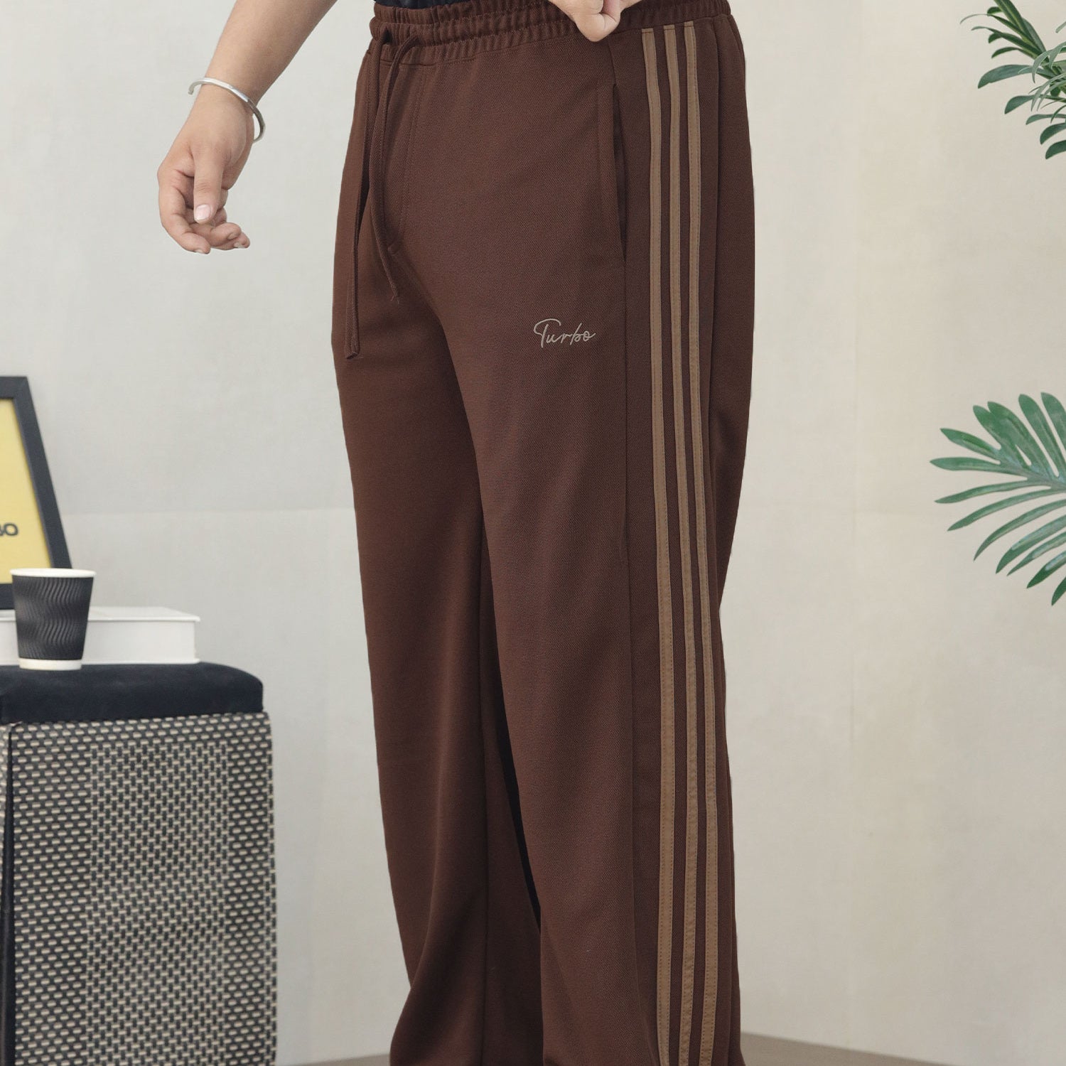Turbo High Street Side Stripe Loose Bottom Trouser