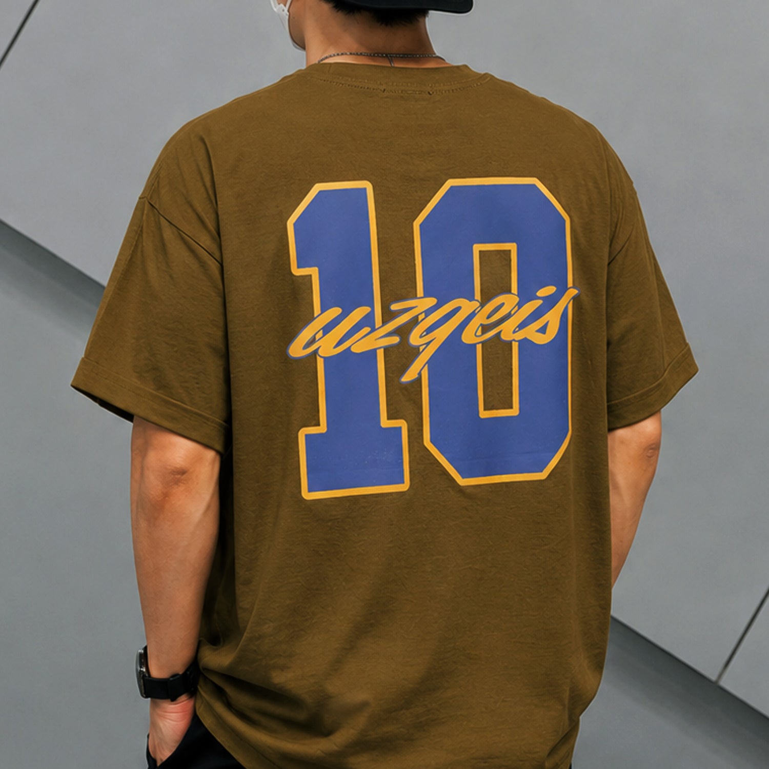 Turbo Aesthetic Taille Graphic Tee*