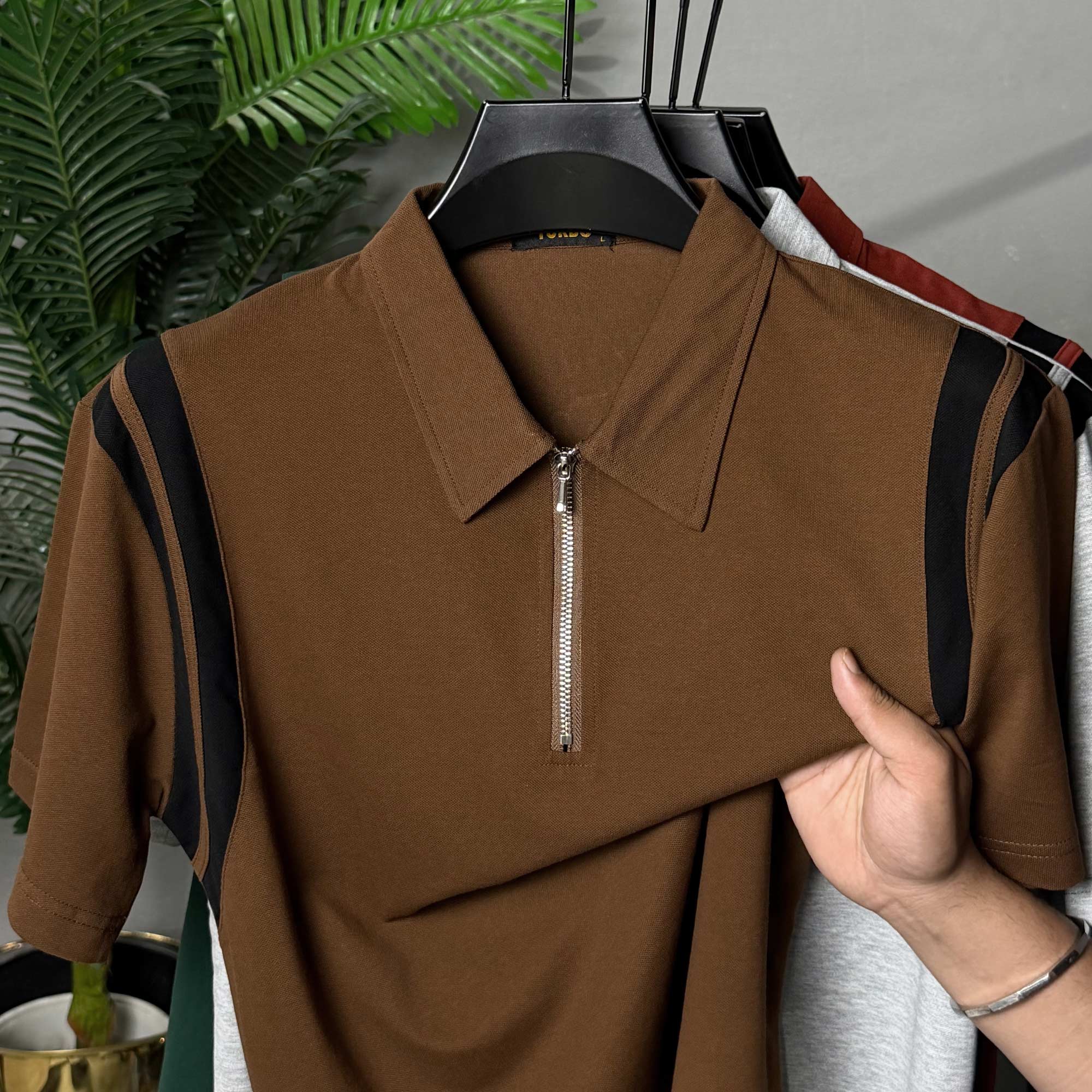 Men's Jacquard Quarter Zipper Style Polo T-Shirt