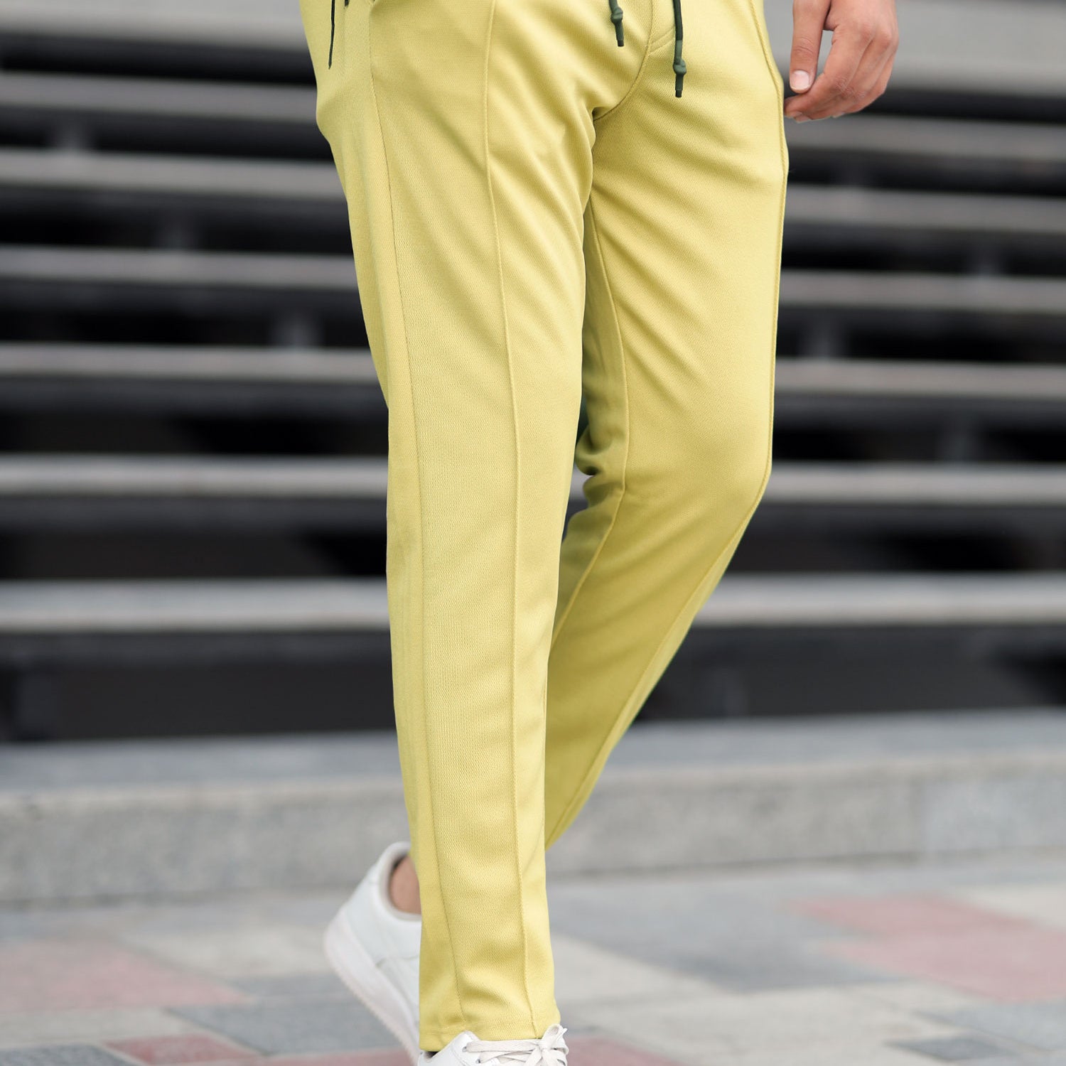 Turbo Fashion Smart Slim Fit Trouser In Dark Creem