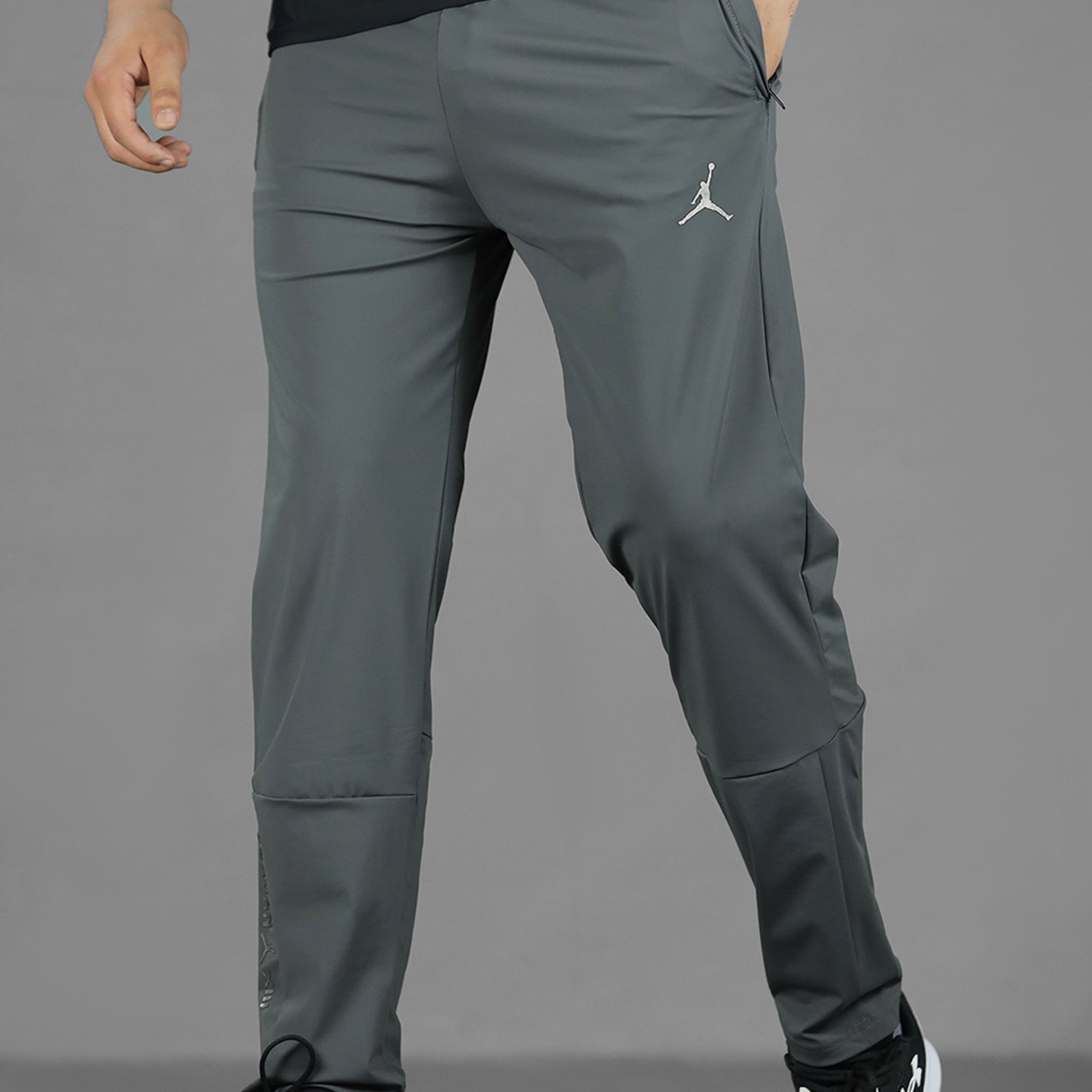 Jrdn Essential Men's Dry-Fit Trouser In Dark Grey