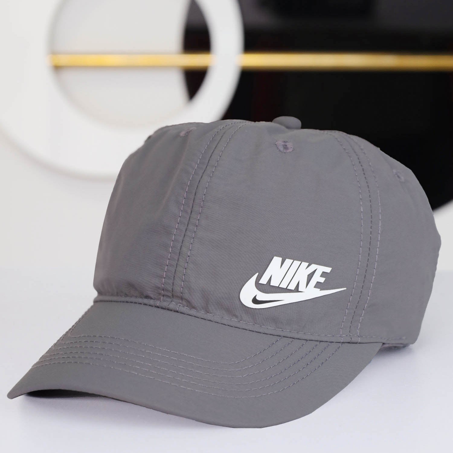Nke Club Strap Back Imp Parachute Cap