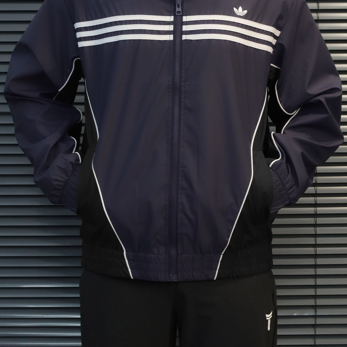 Adds Light-Weight Windbreaker Imp Men Sports Jacket