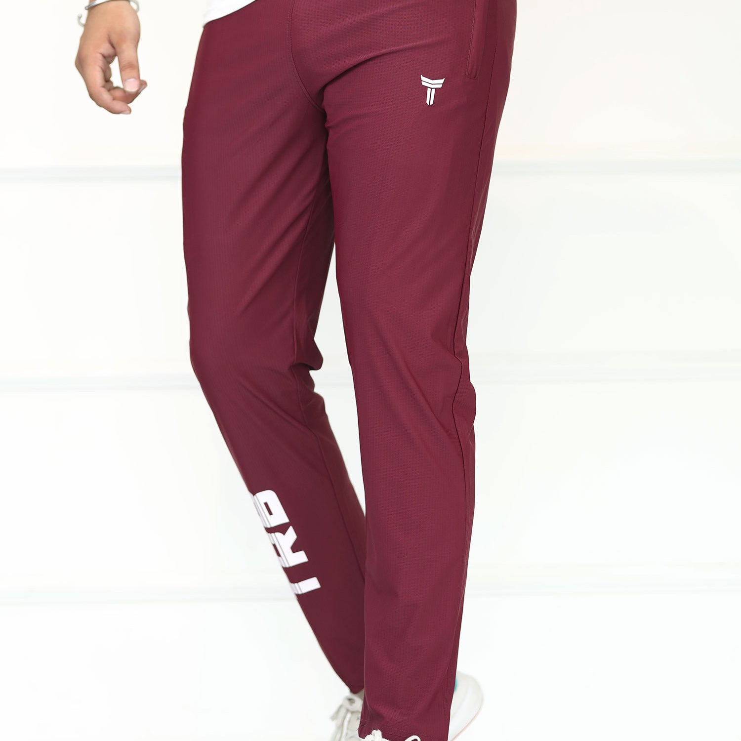 Turbo 'TRB Division' Sportswear Mesh Dry-fit Trouser In Dark Maroon