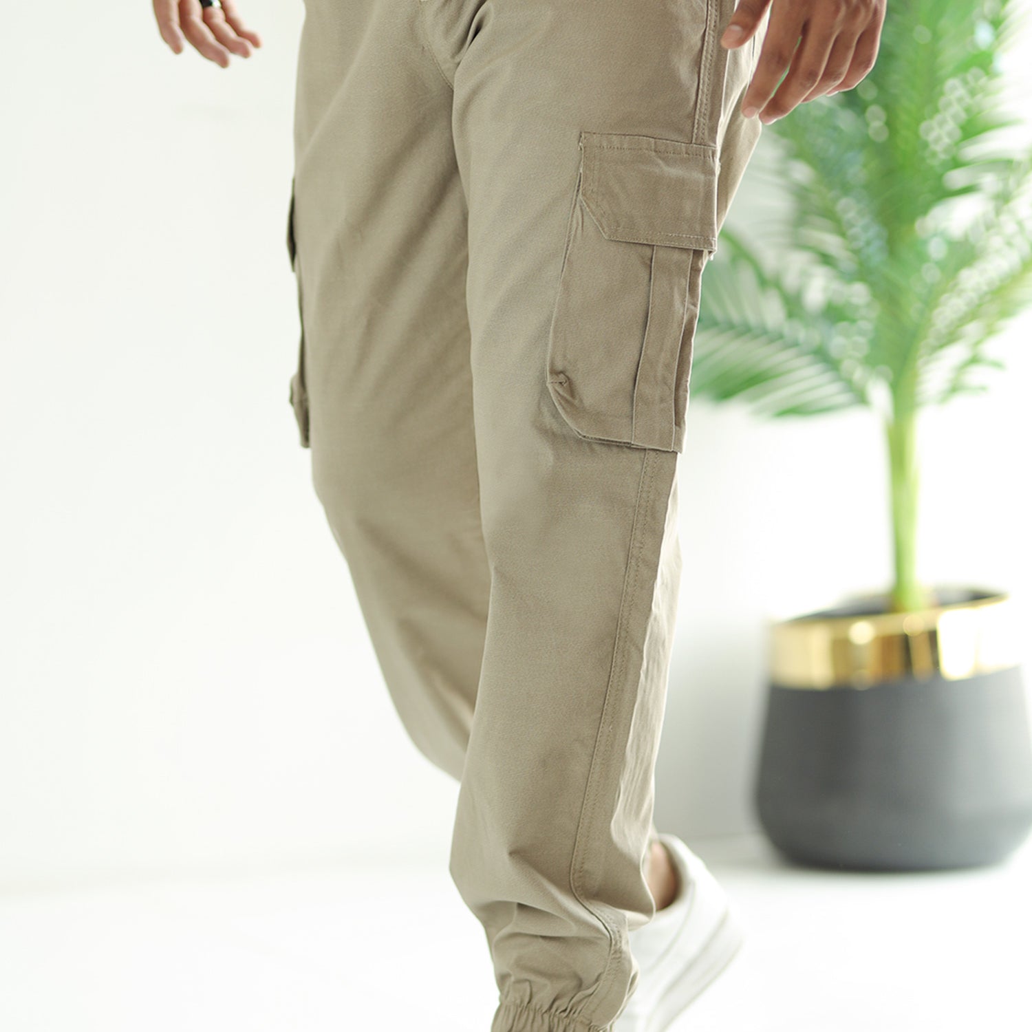 Turbo DrawString Pockets Cotton Cargo Trouser In Dark Skin