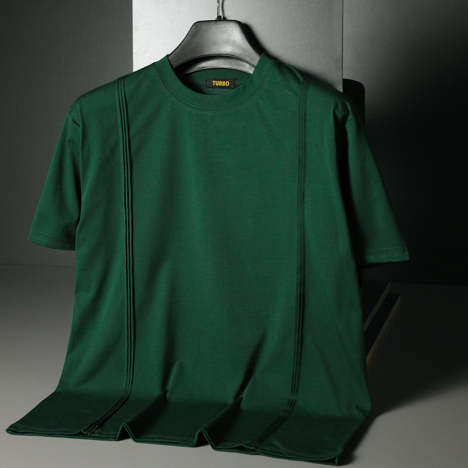 Turbo Front Verticle Stitch Design Men's Tee