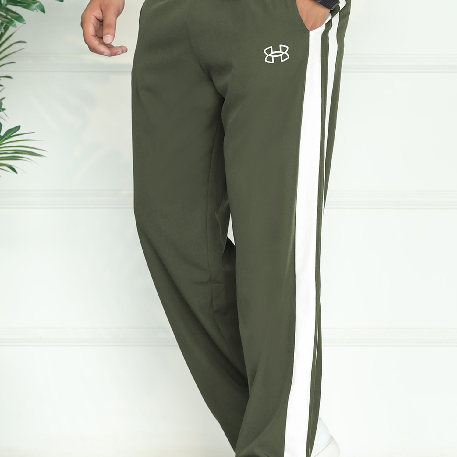 Undr Armr Micro-Tech Heritage Stripe Sportswear Trouser