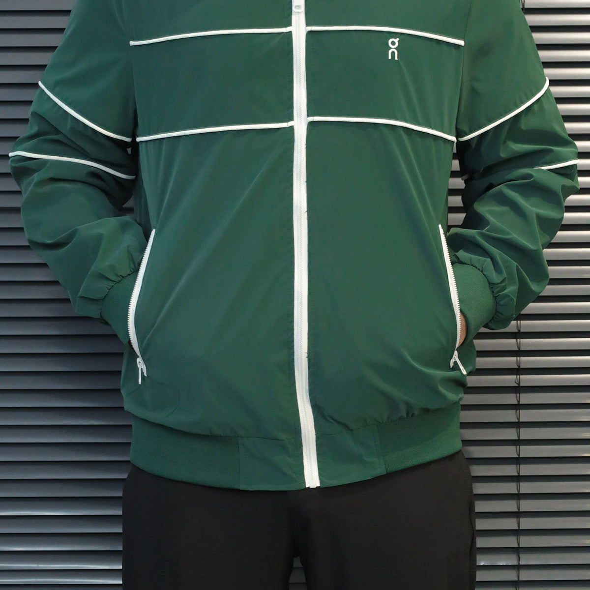On Clud Performance Volt Imp Men Sports Jacket