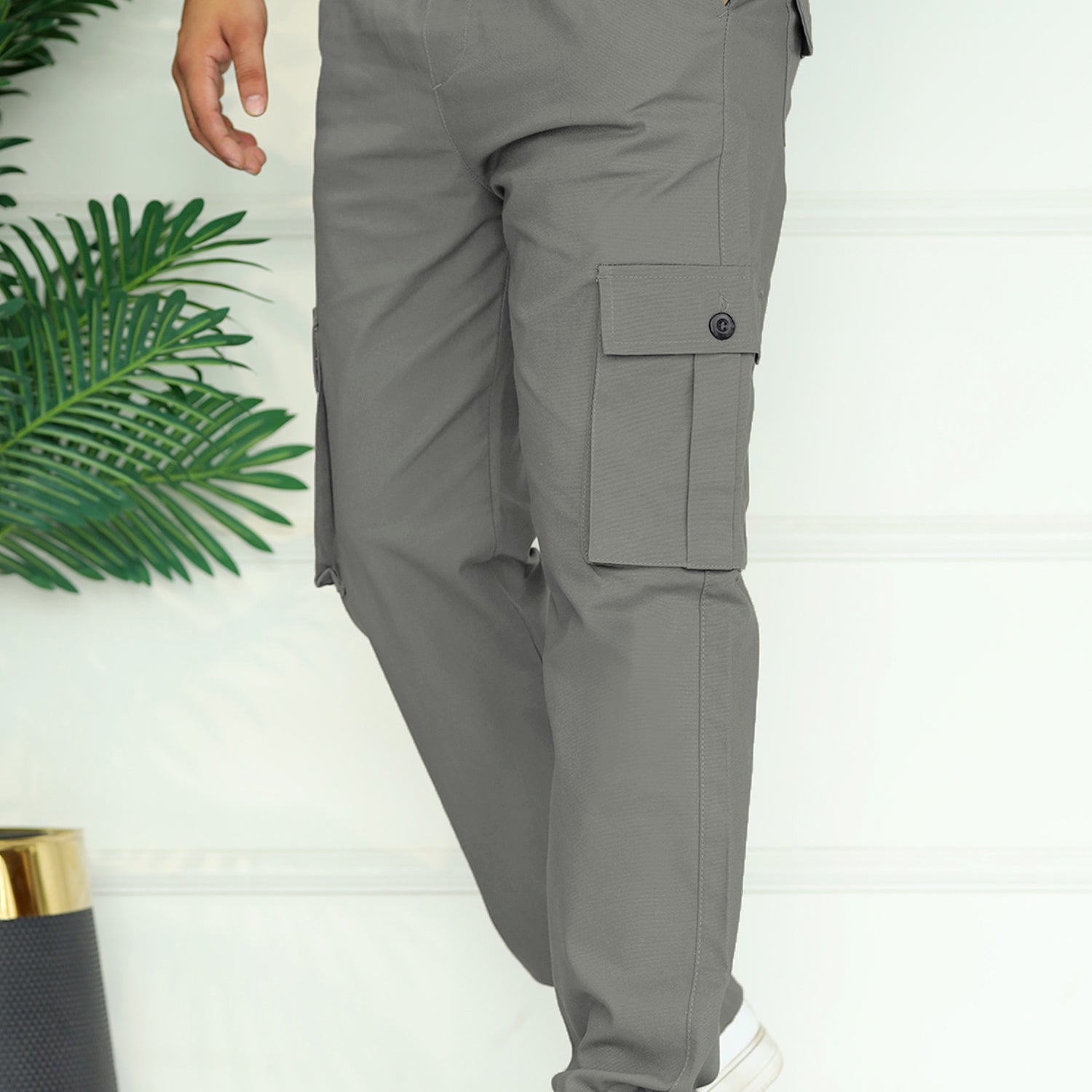 Turbo's 6 Pockets Loose Bottom Cargo Trouser