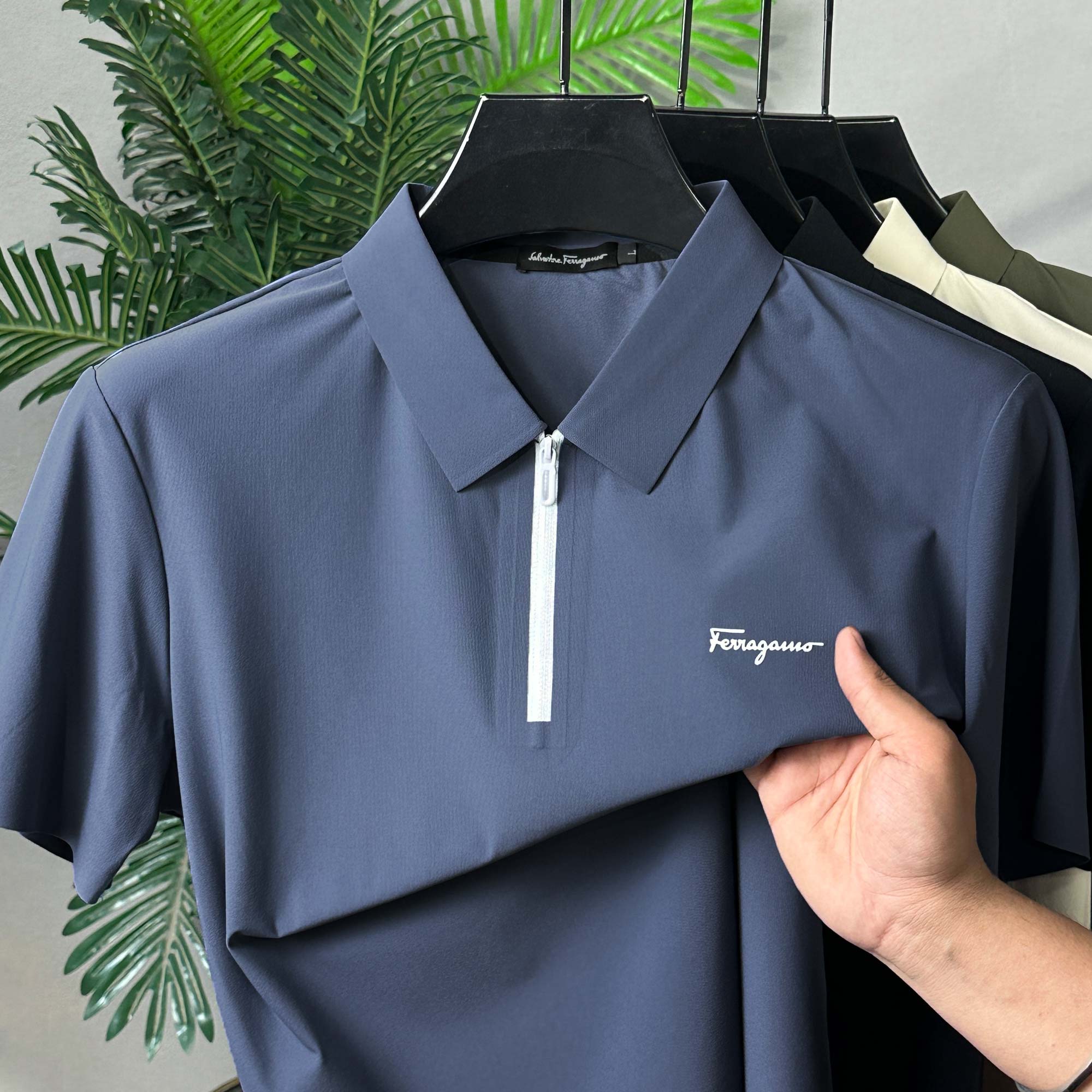 Fergmo Zipper Closure Style Men's Polo Shirt