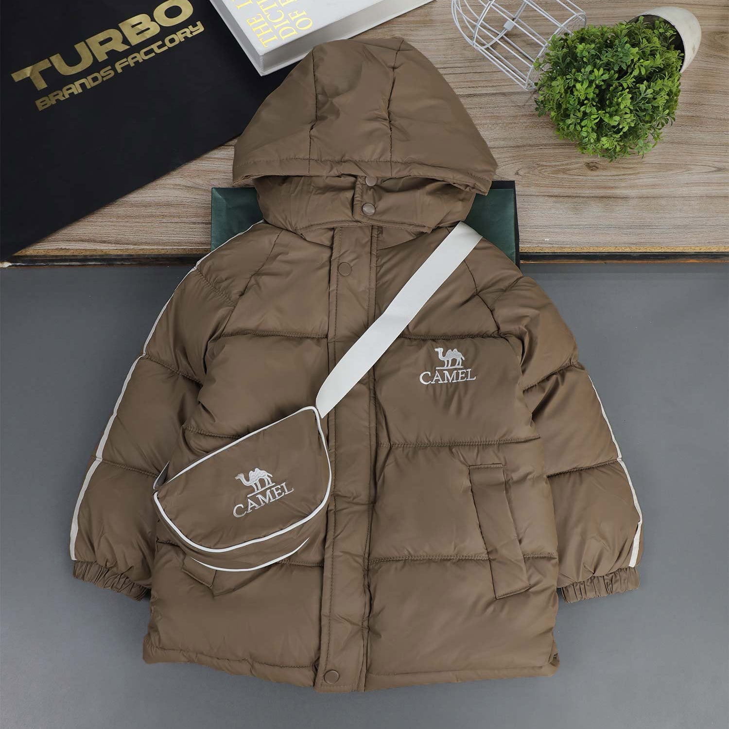 Camel Logo Printed Hooded Boys Kids Puffer Jacket