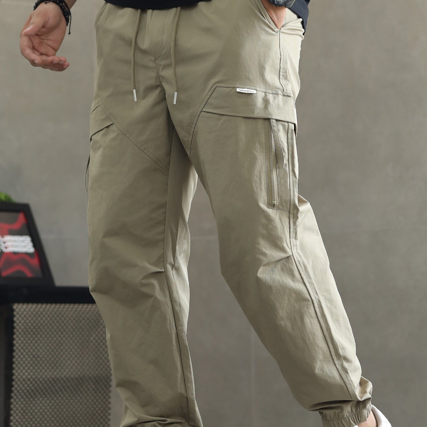 Men's Zipper Pockets Style Cargo Trouser