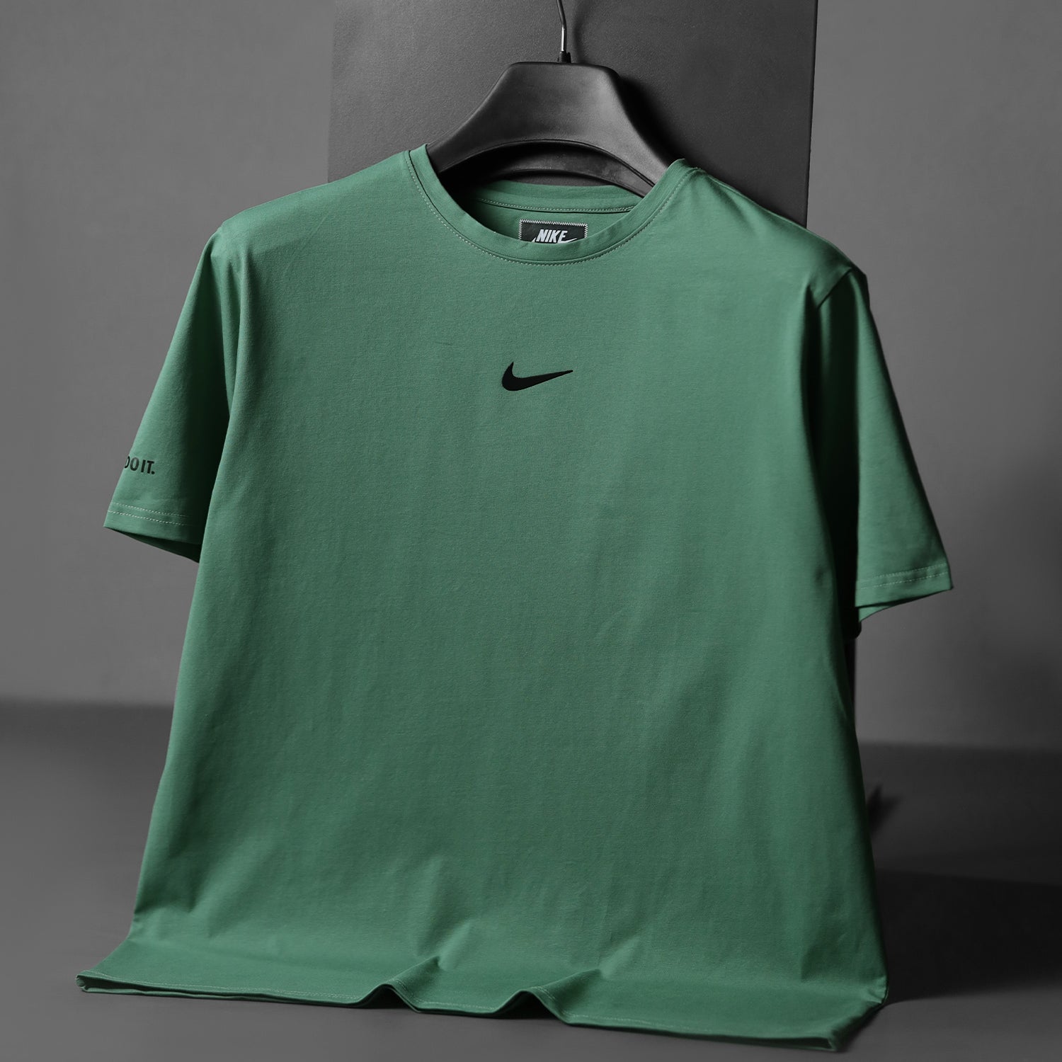 Jrdn Essentials Short-Sleeve Men's Tee