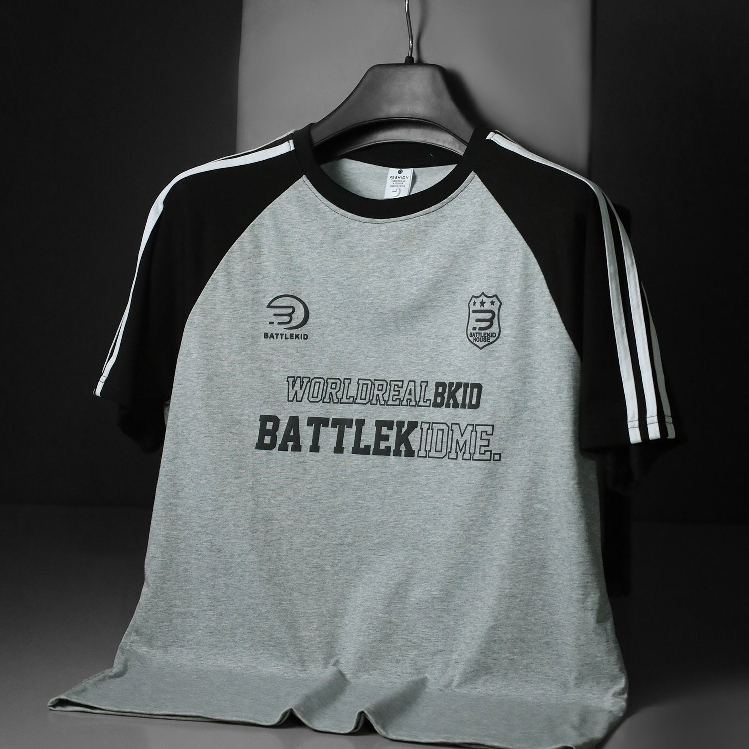 Mens Raglan Round Neck T-shirt