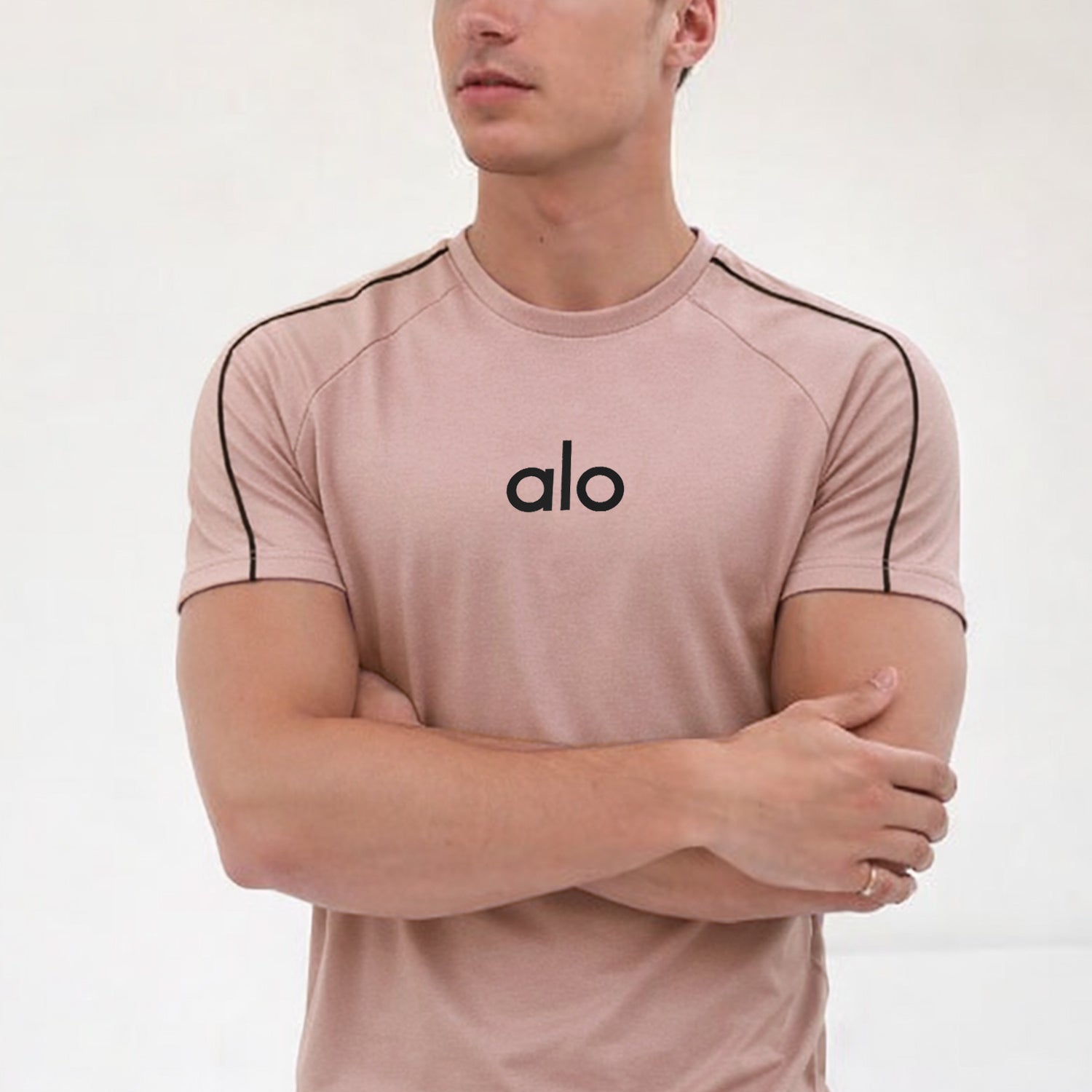 Alo Distinctive Front Logo Men's Tee