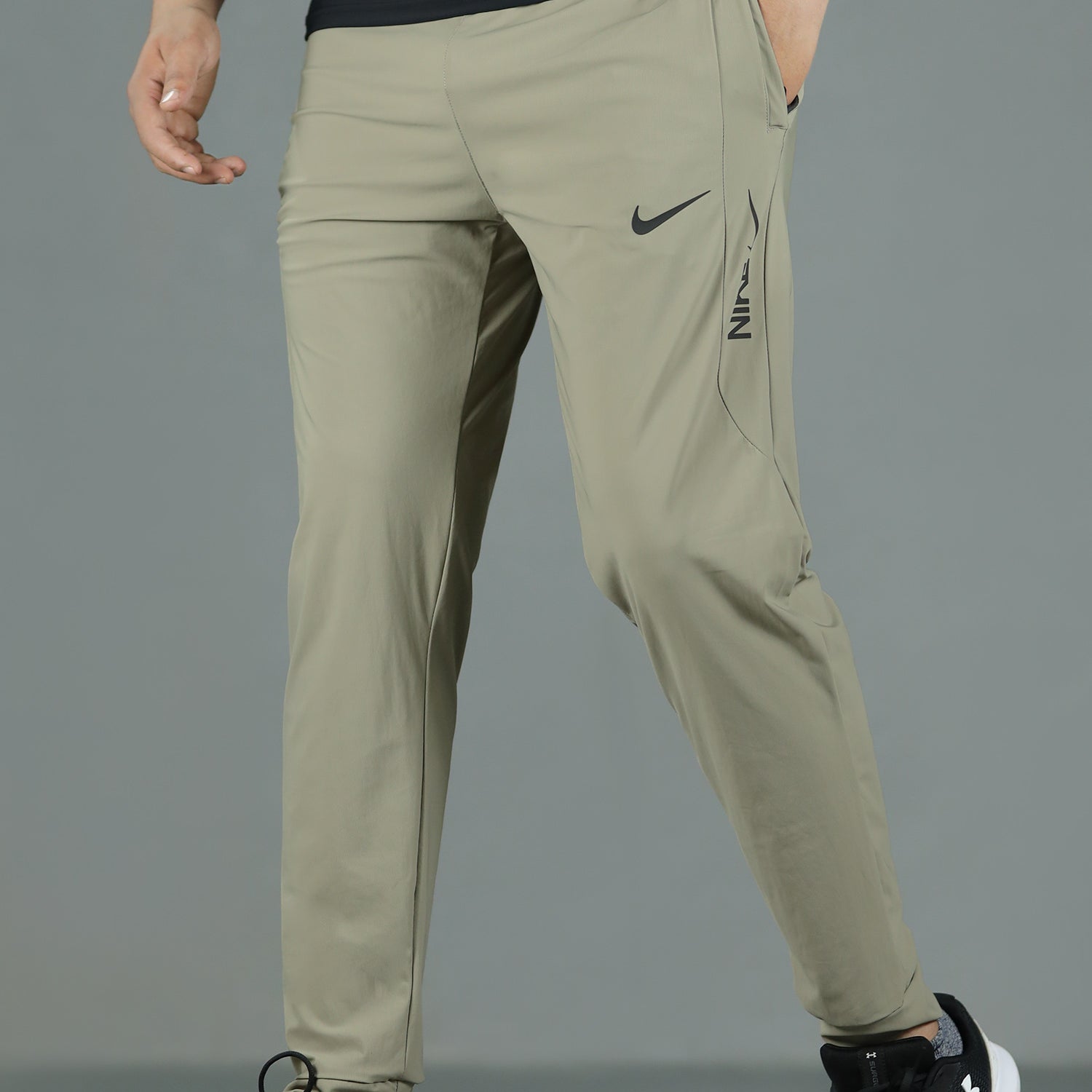 Nke Urban Pulse Men's Dry-Fit Trouser