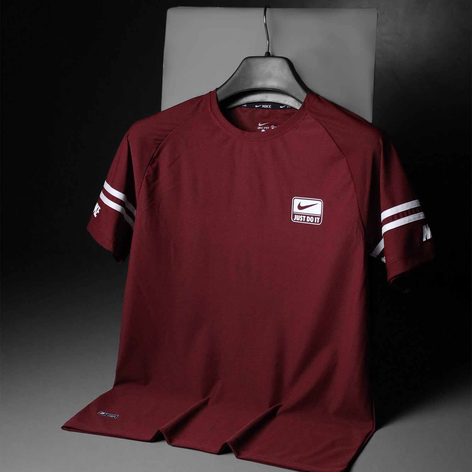 Nke Just Do It Raglan Sleeves Imp Dry-Fit Tee