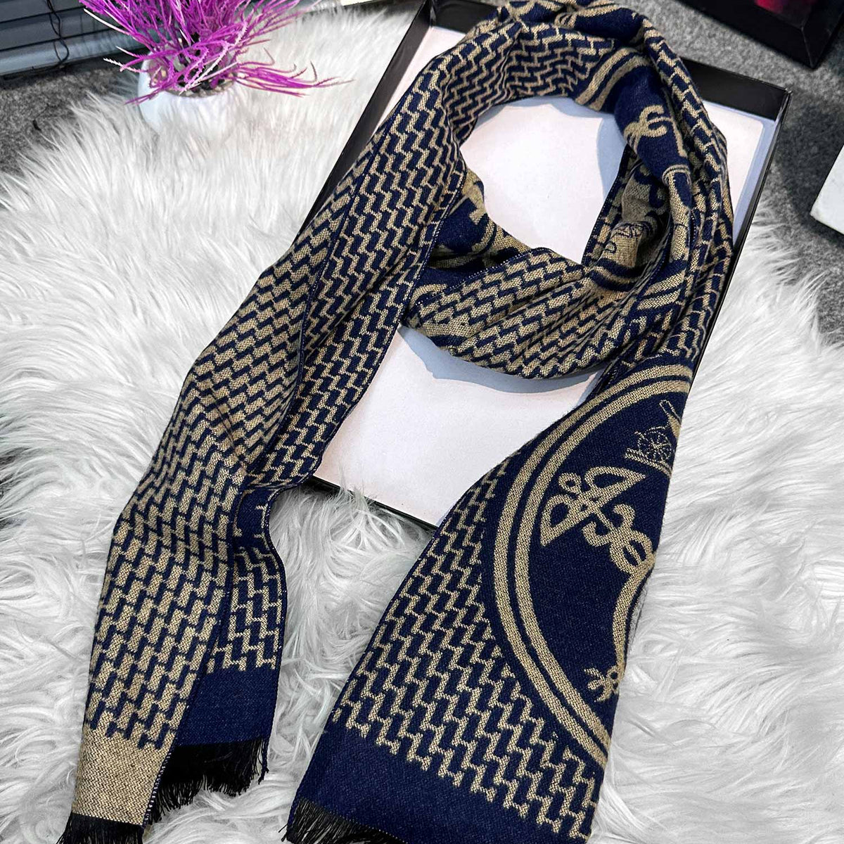 Hrms Chevron Herringbone Pattern Imported Men's Wool Muffler