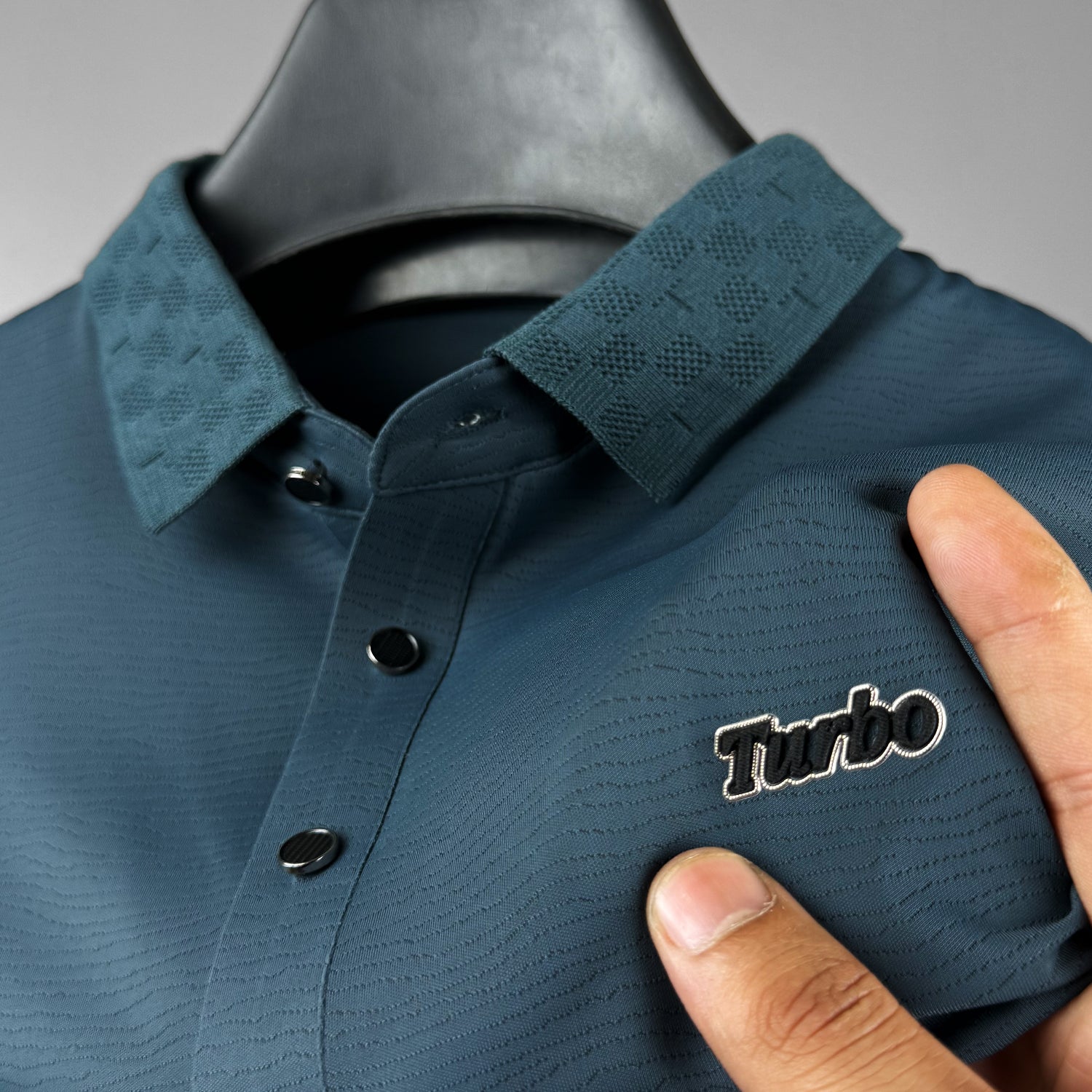Turbo Luxury Breathable Stitchless Men's Polo Shirt
