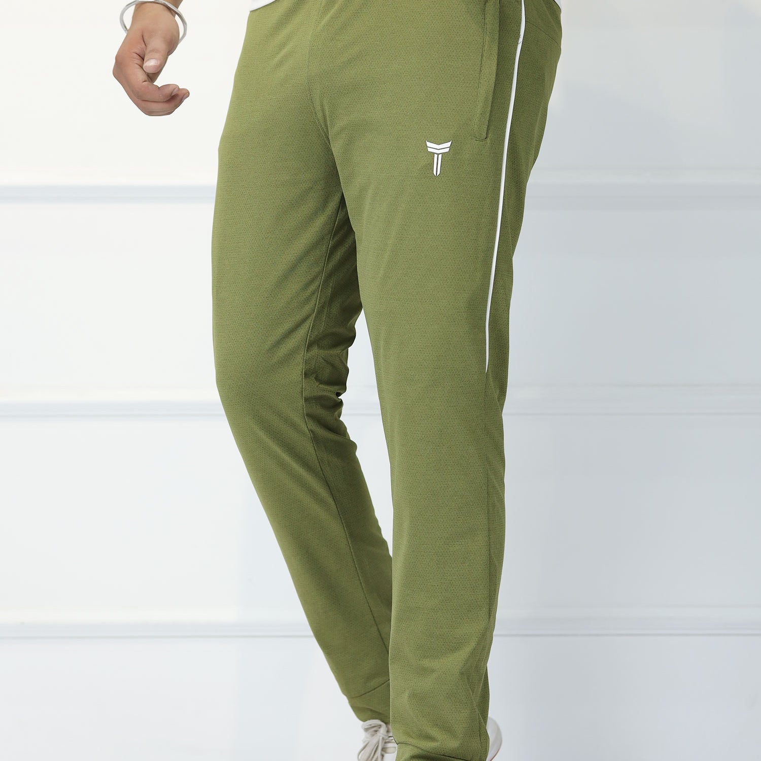 Turbo 'TRB Club' Side Striped Men's Dry-Fit Trouser In Olive Green