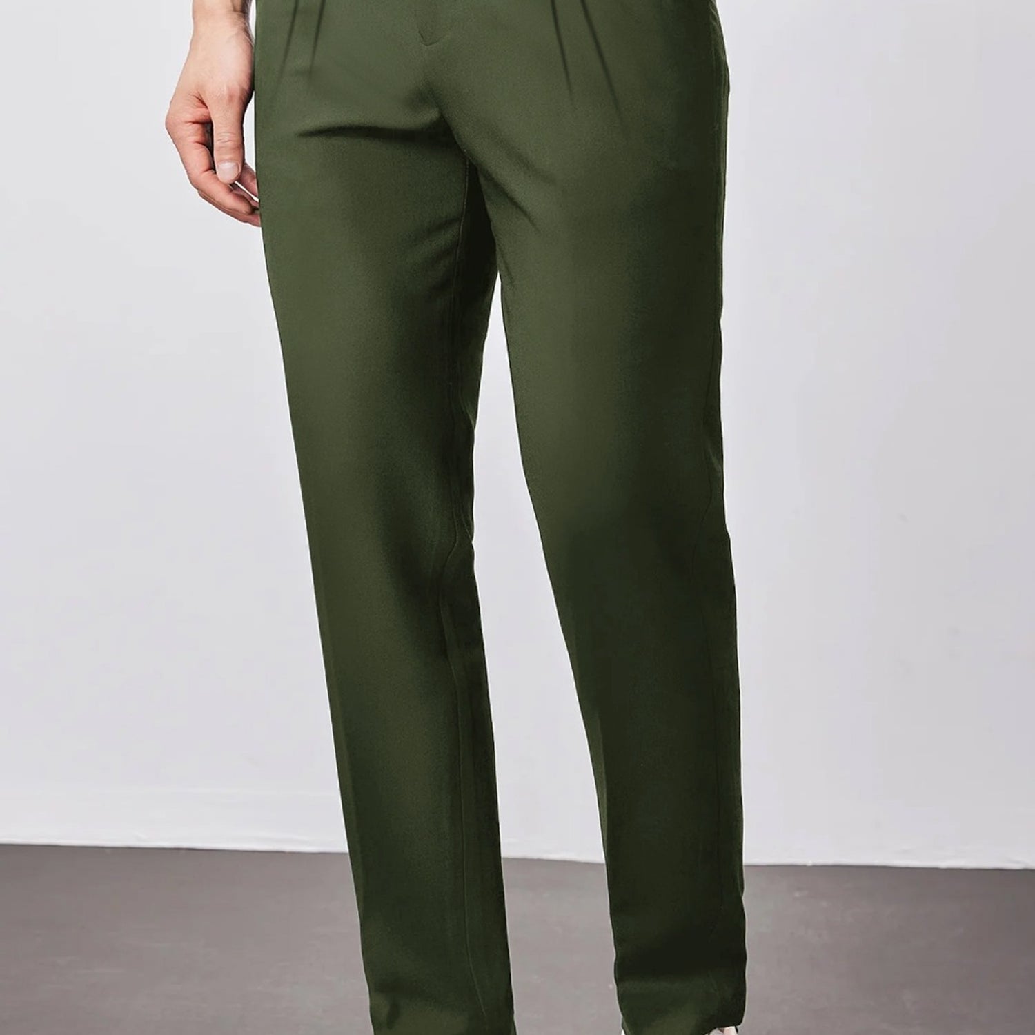 Double Plate Men's Carrot Fit Cotton Pant In Olive