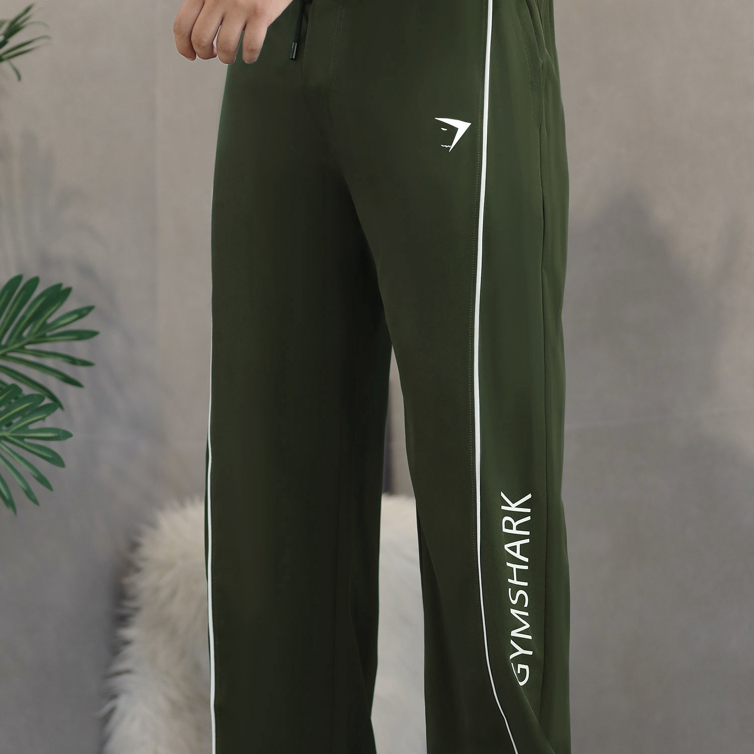 Gym Shrk Contrastline Loose Bottom Trouser