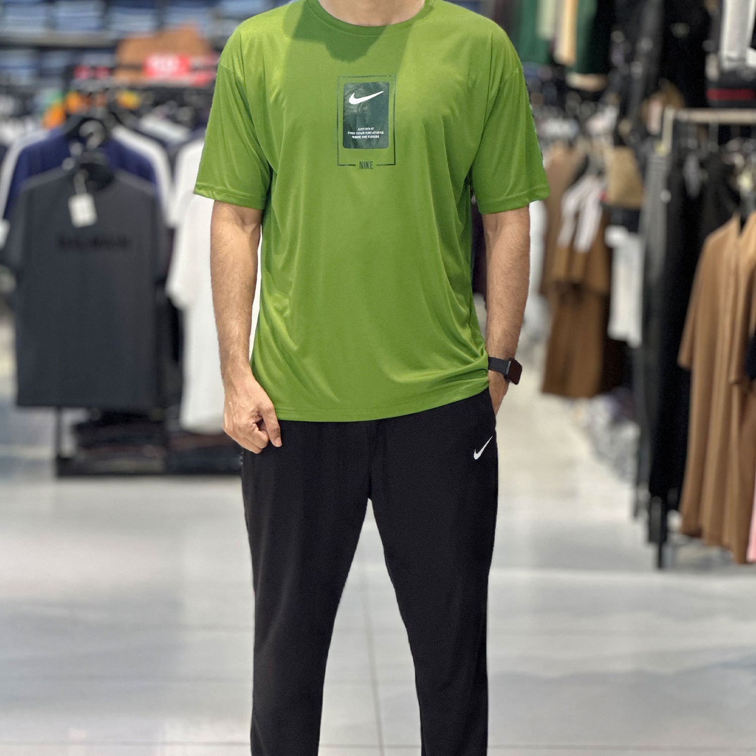 Nke Drop Shoulder Style Men's Tracksuit