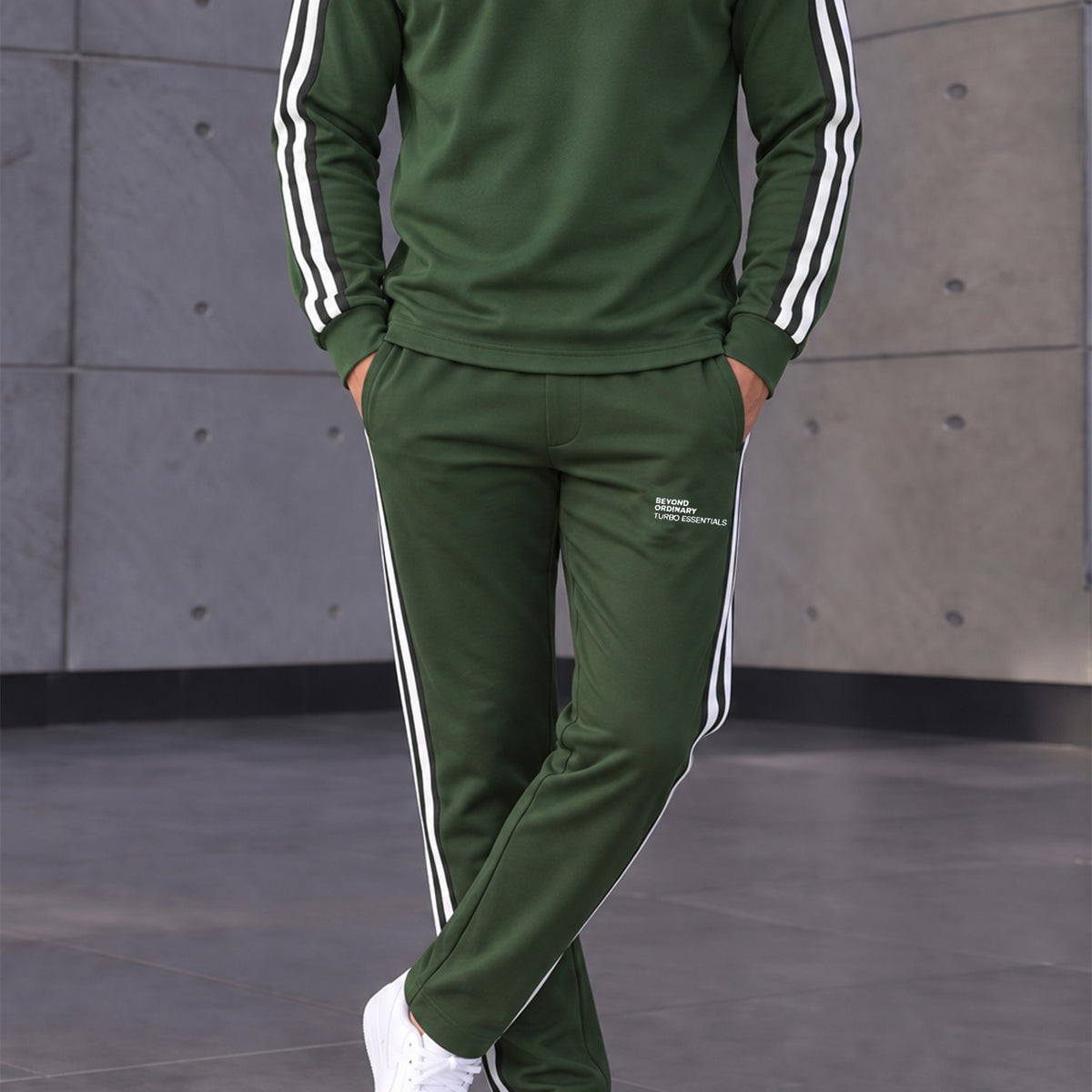 Turbo Ordinary Round-Neck Men's Co-Ord Set