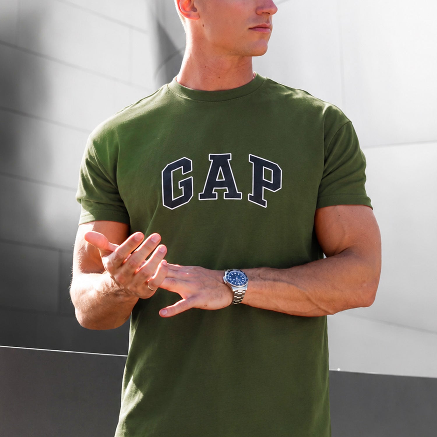 Gap Arch Logo Design Men's Tee