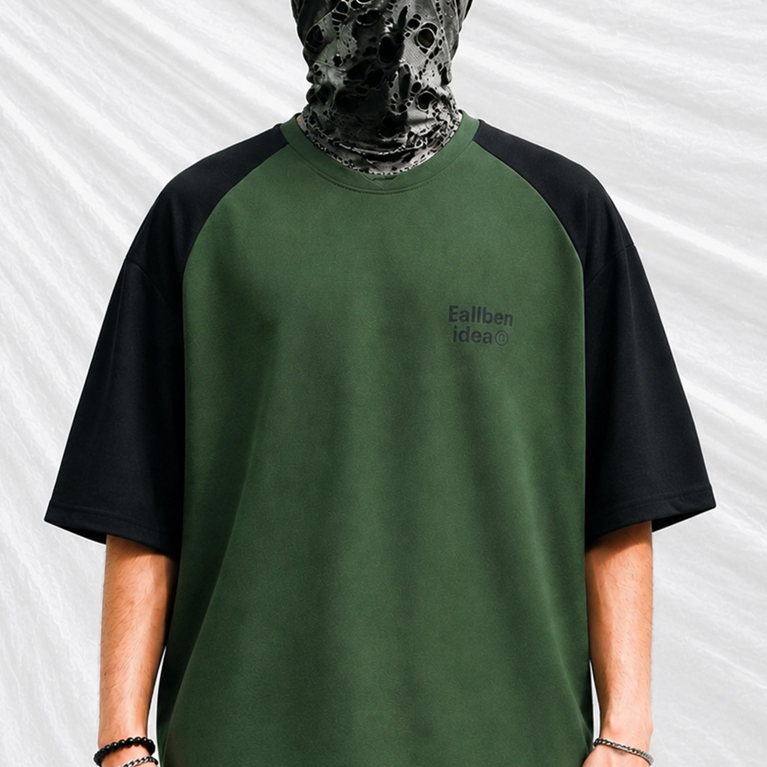 Turbo Relaxed-Fit Raglan Oversize Tee