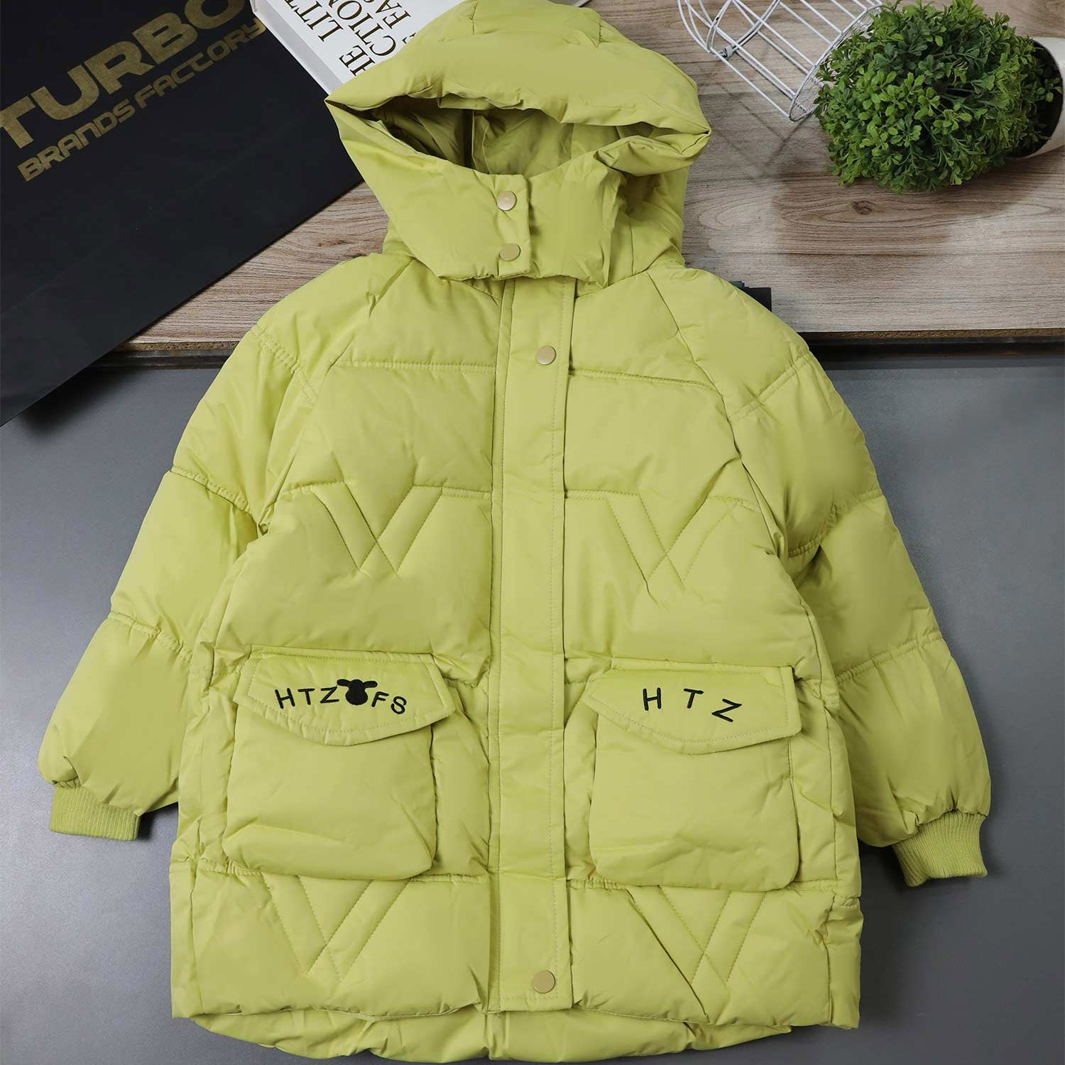 Lovely Girl's Fashion Winter Hooded Boys Kids Puffer Jacket