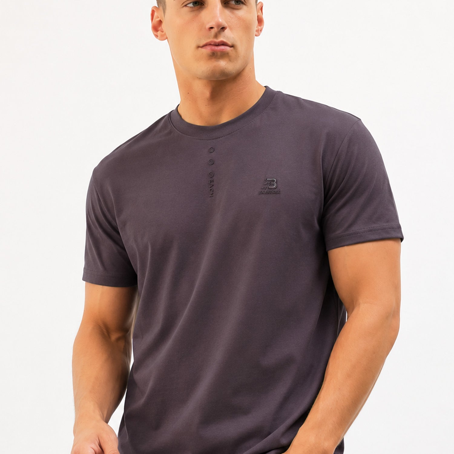 Mens Relaxed Fit Round-Neck Tee Shirt*