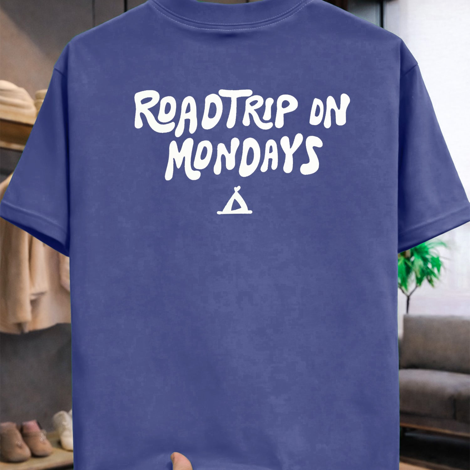 Men's Graphic Thread Round Neck Tee