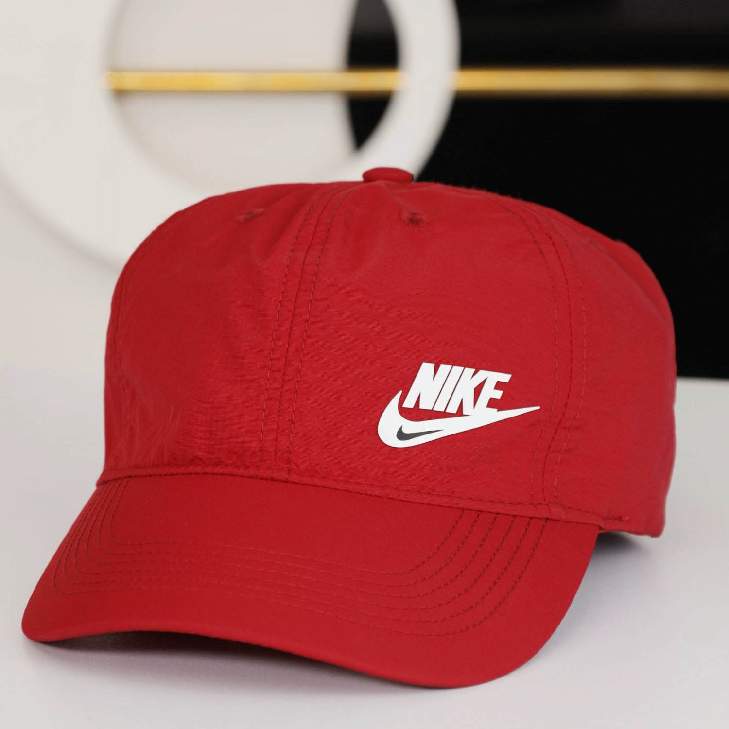 Nke Club Strap Back Imp Parachute Cap