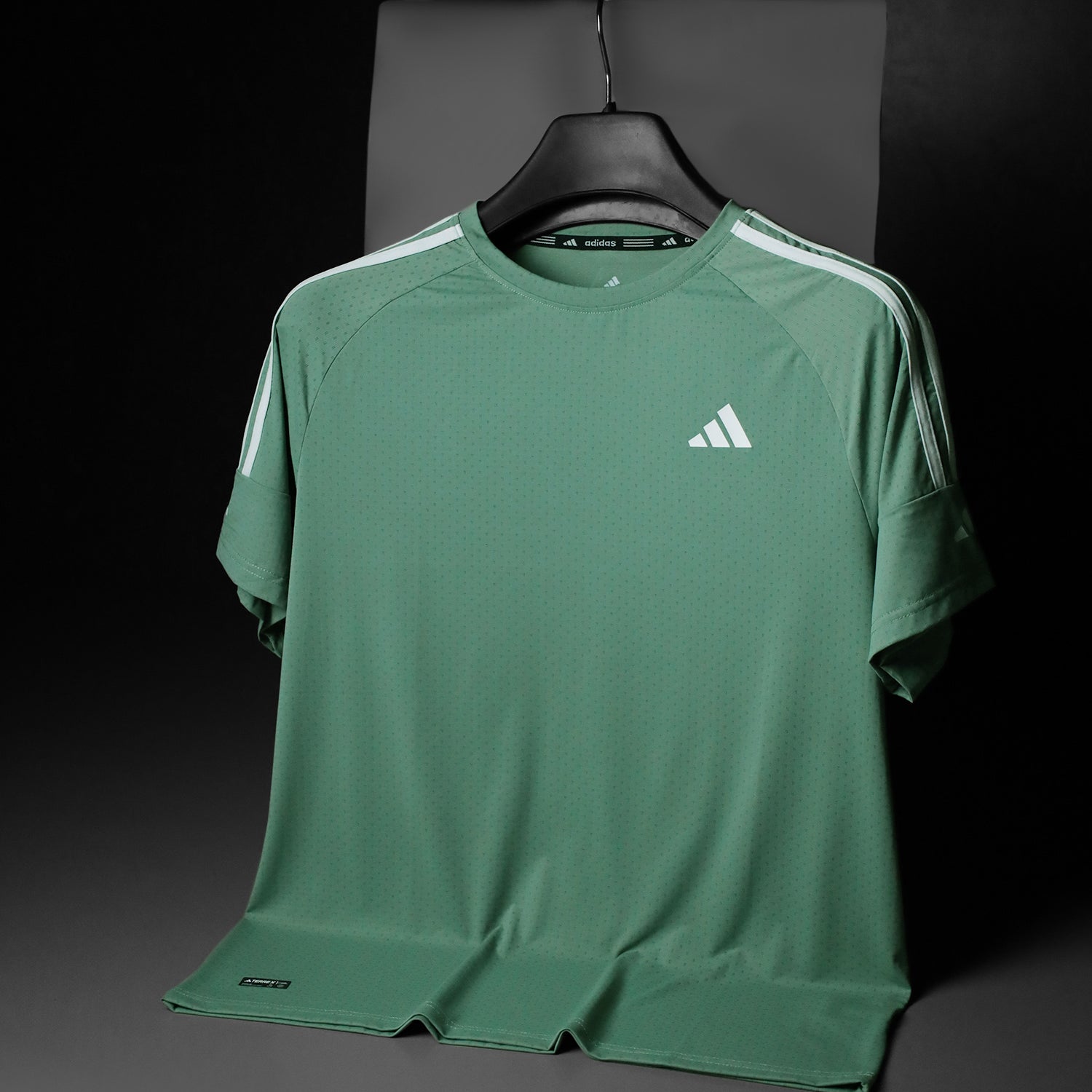 Adds Shoulders 3 Stripe Style Imp Dry-Fit Tee