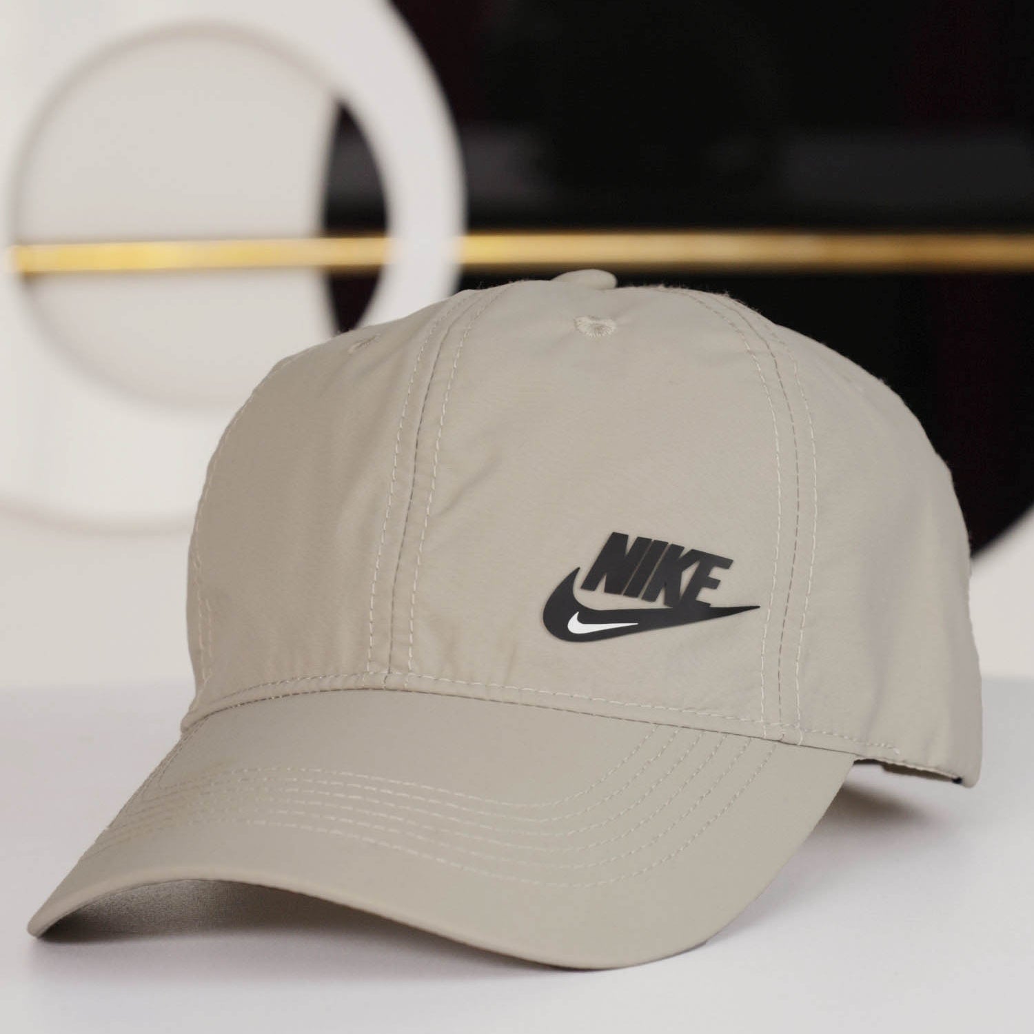 Nke Club Strap Back Imp Parachute Cap
