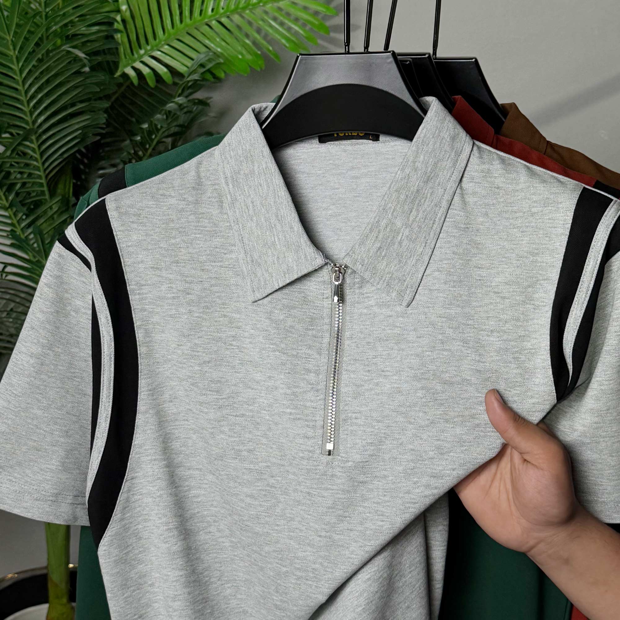 Men's Jacquard Quarter Zipper Style Polo T-Shirt
