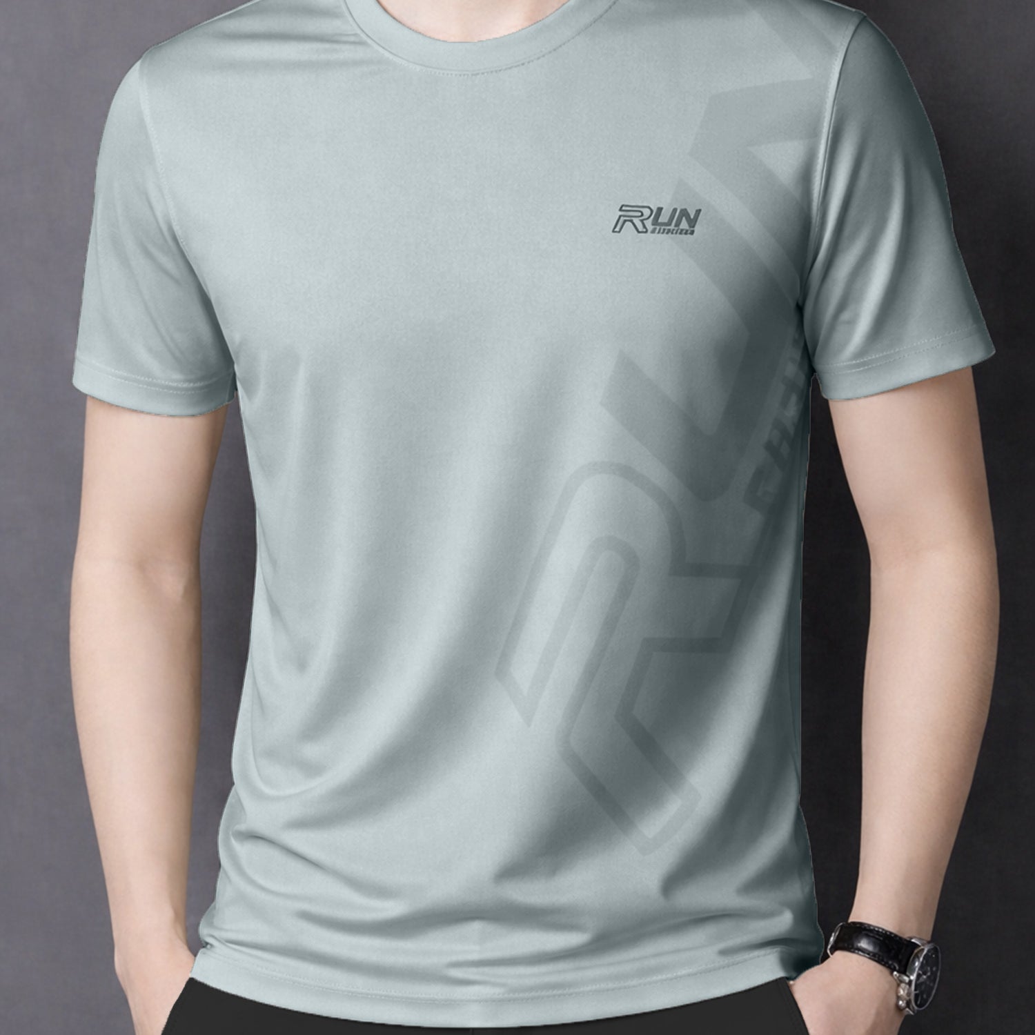 Mens Reliable Fit Round Neck T-shirt*